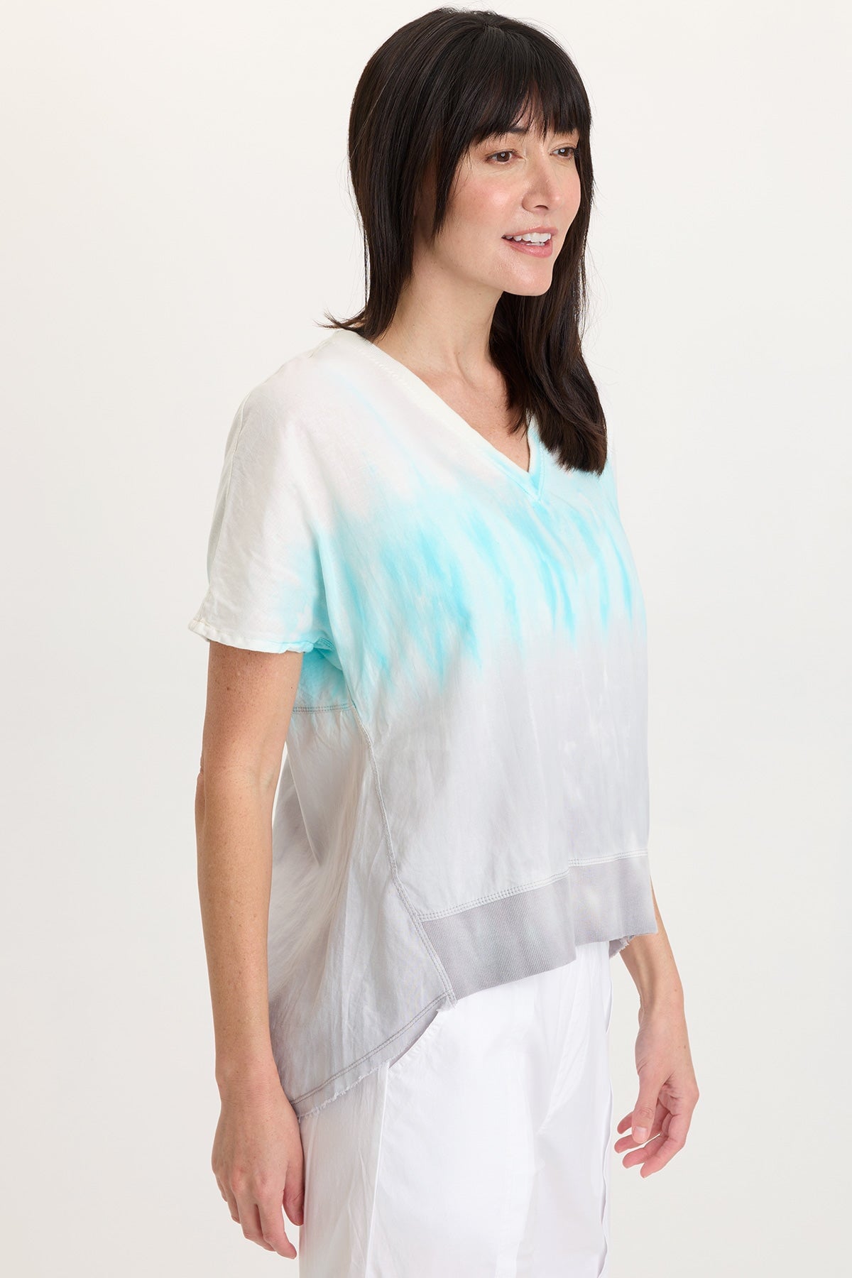 Wearables Clara Cotton Linen V-Neck Top 