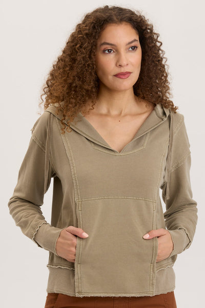 Rosalyn Hoodie in Tanglewood Pigment