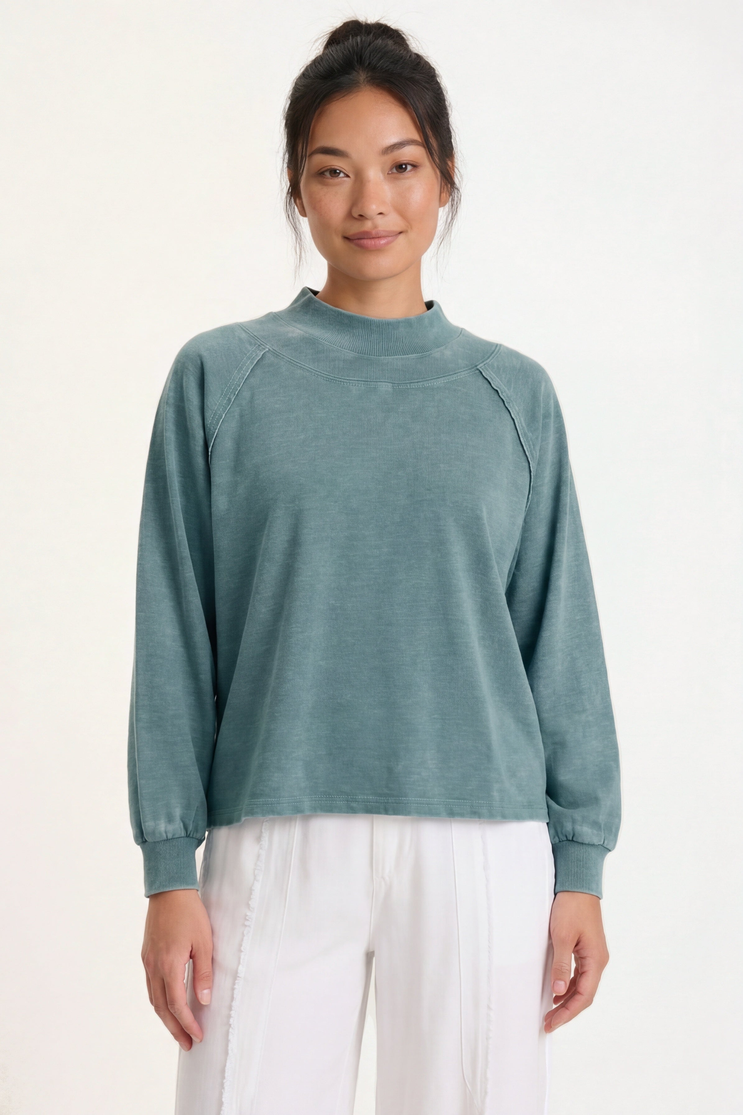 Wearables Xenith Pullover 