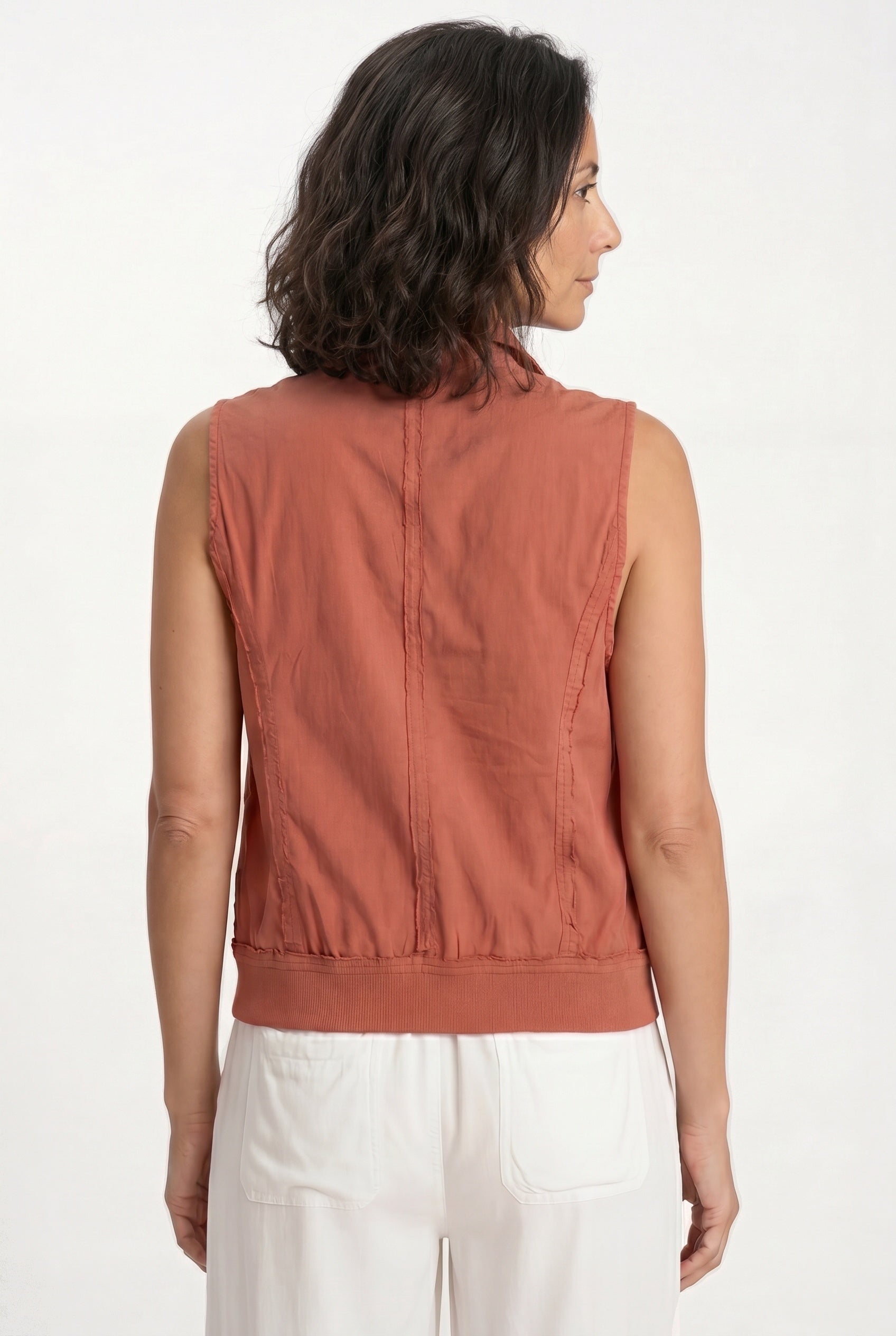 XCVI Grindelle Cargo Vest in Poplin and Jersey 