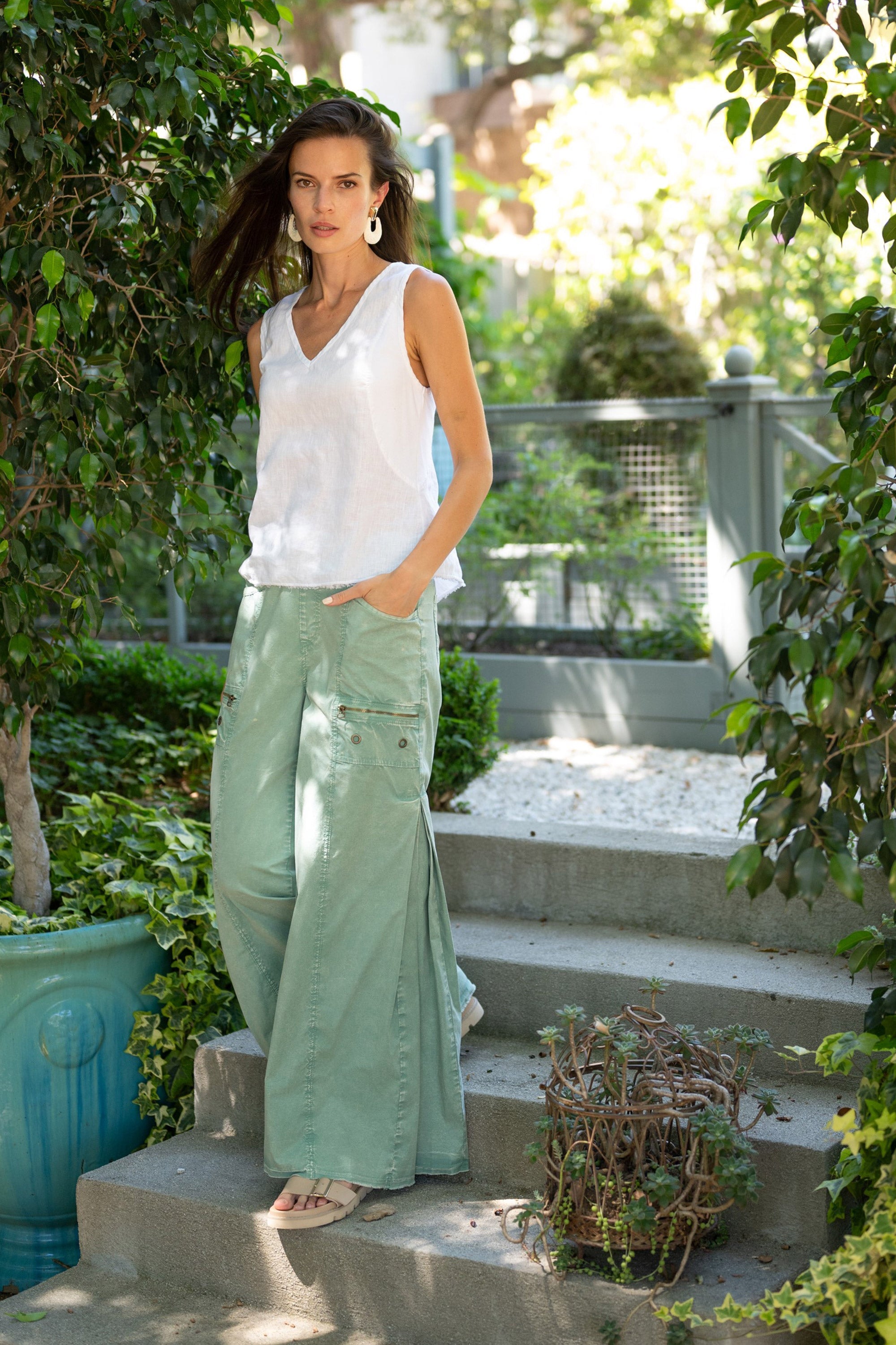 XCVI Estine Linen V-Neck Tank Top 
