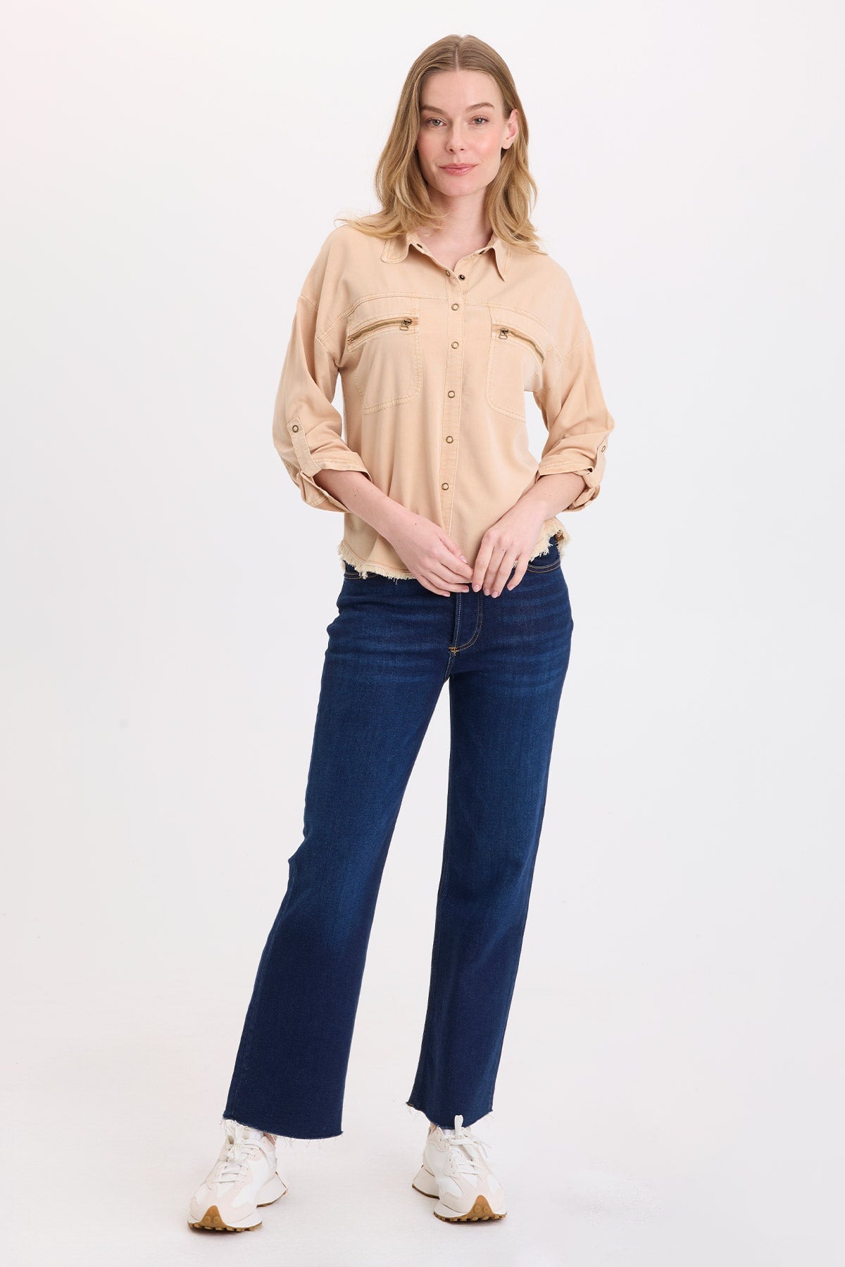 Wearables Knapp Distressed Cargo Button-Up 