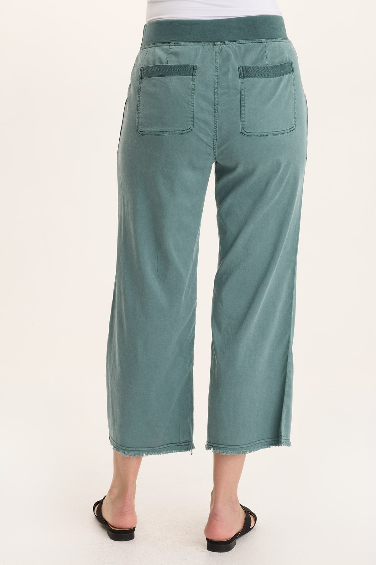 XCVI Daga Tencel Flared Leg Pull-On Crop Pant 