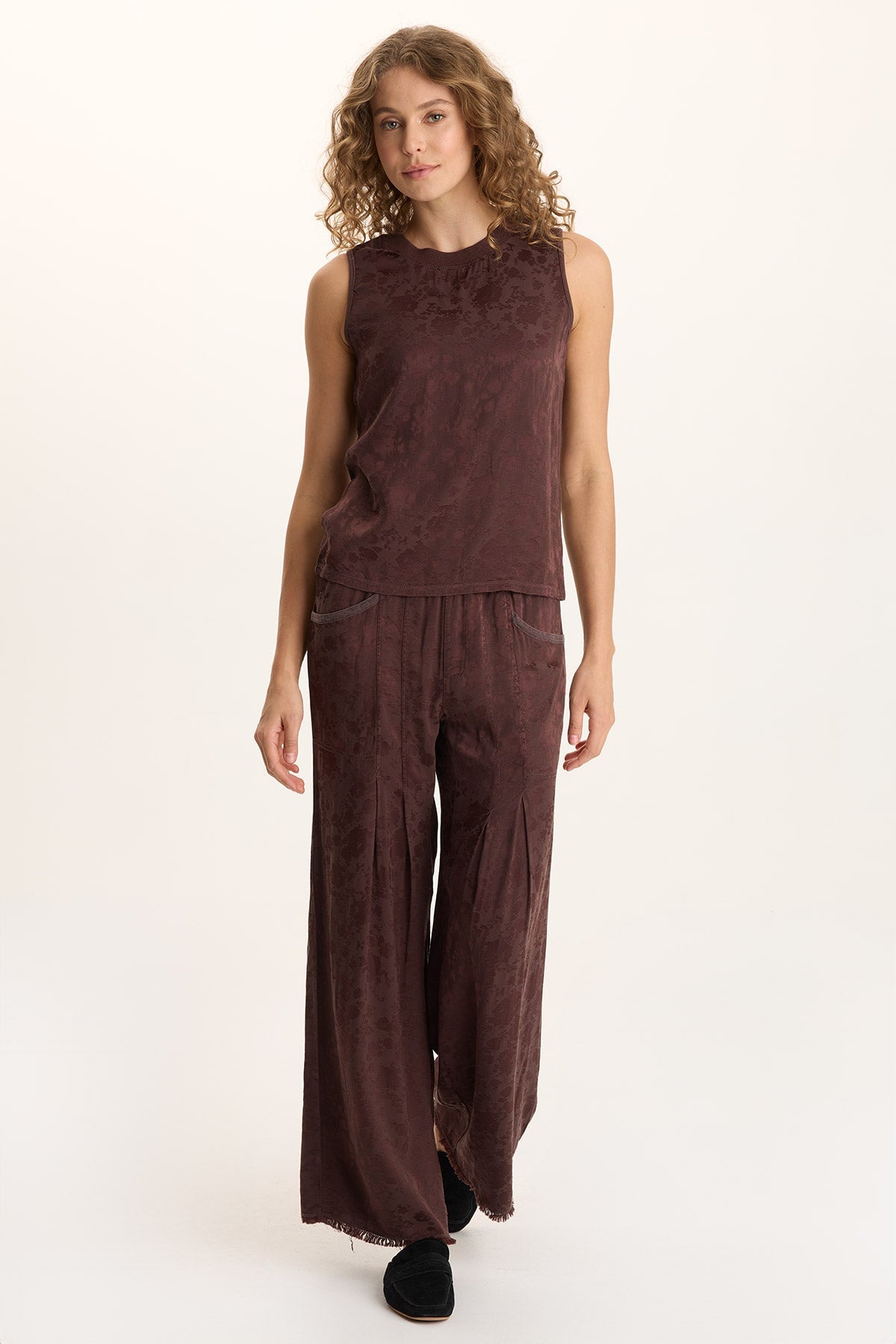 XCVI Twaina Textured Satin Pull-On Wide-Leg Pant
