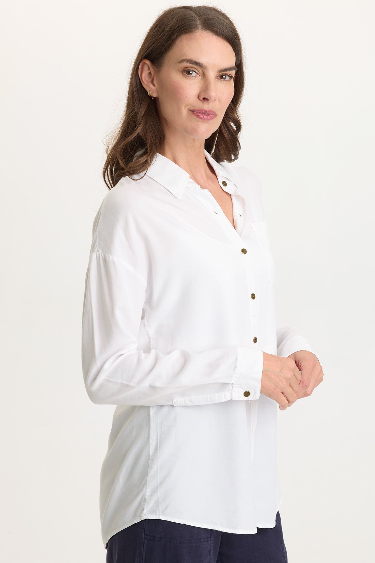 Wearables Dusten Lightweight Oversize Button-Up 