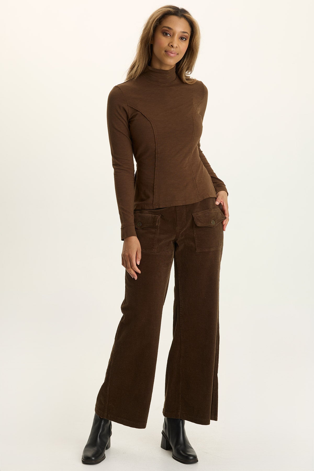 Wearables Kari Jersey Mock-Neck Long-Sleeve Top