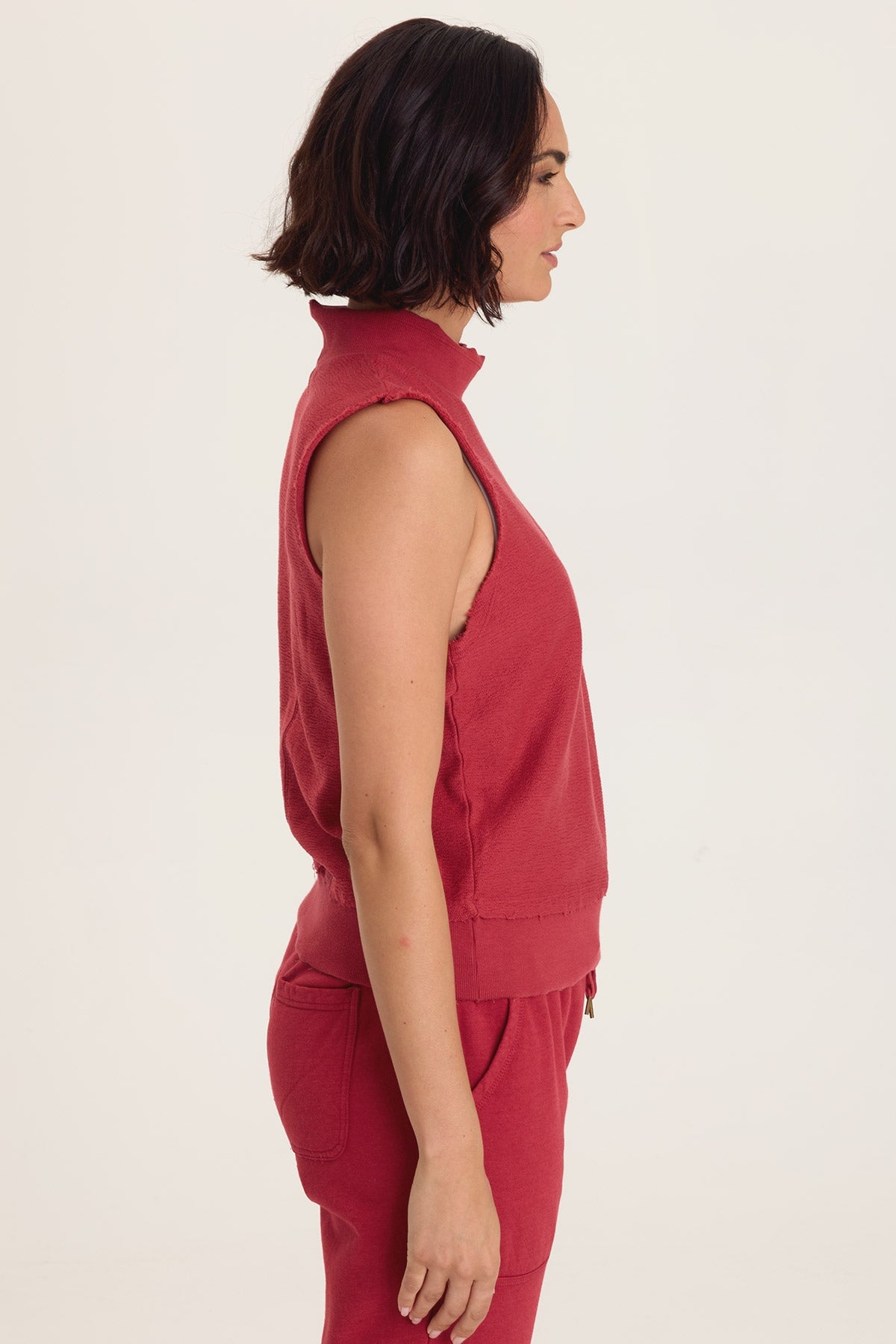 Wearables Isolde Mock Neck Crepe Knit Tank 