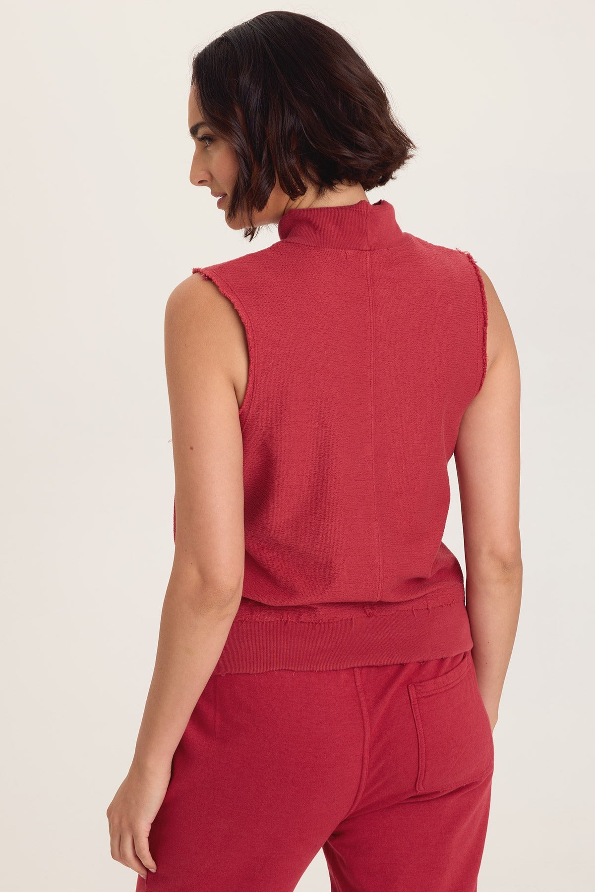 Wearables Isolde Mock Neck Crepe Knit Tank 