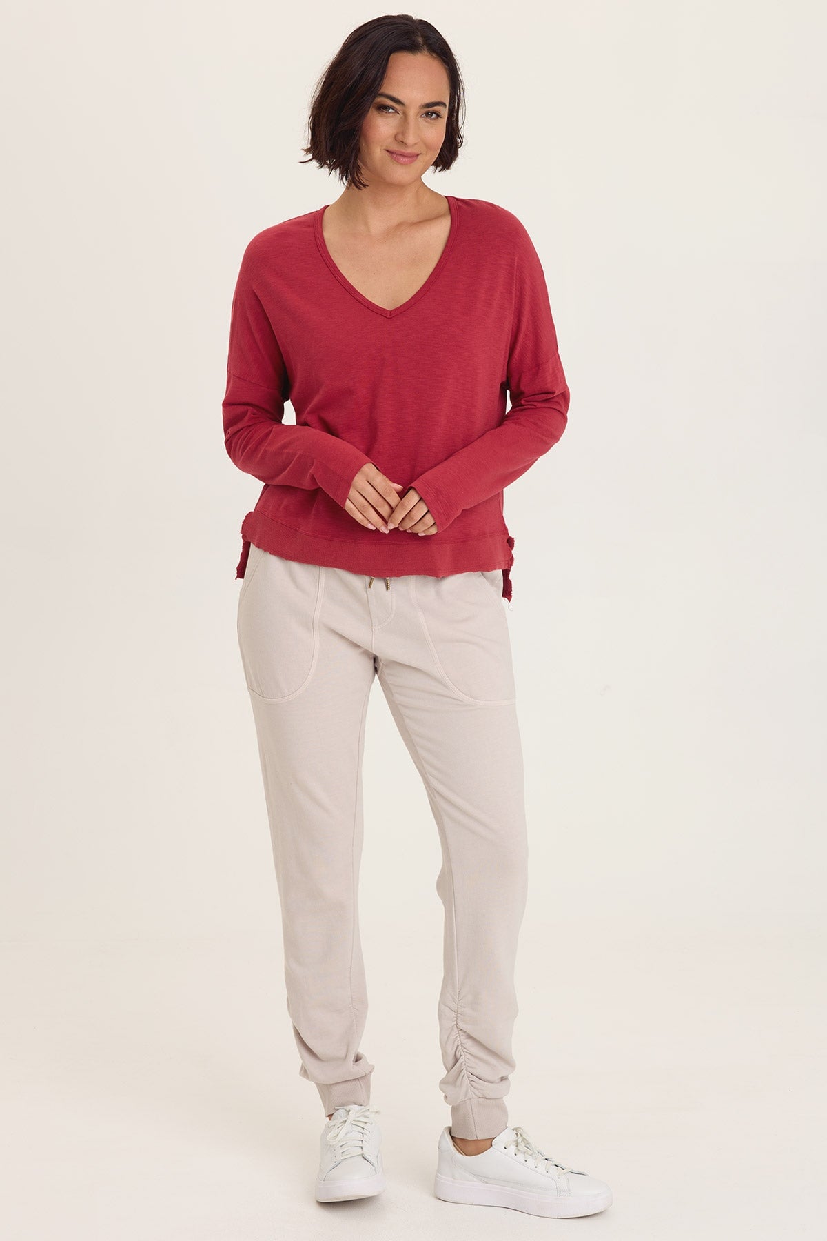 Wearables Odilia High-Low Long Sleeve V-Neck Top 