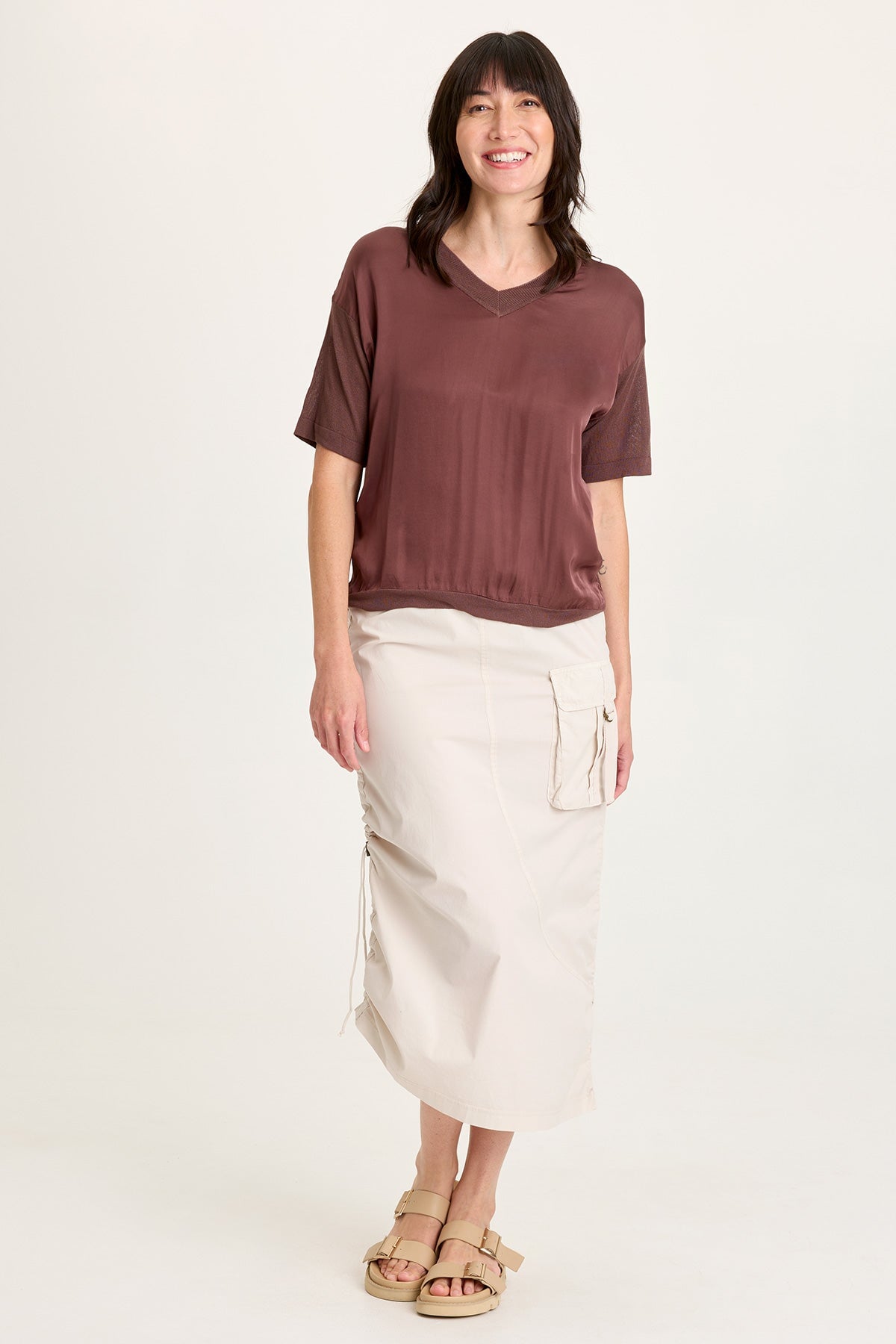 &lottie  andlottie  アンドロッティ XCVI Lottie Satin/Knit Short Sleeve V-Neck Top