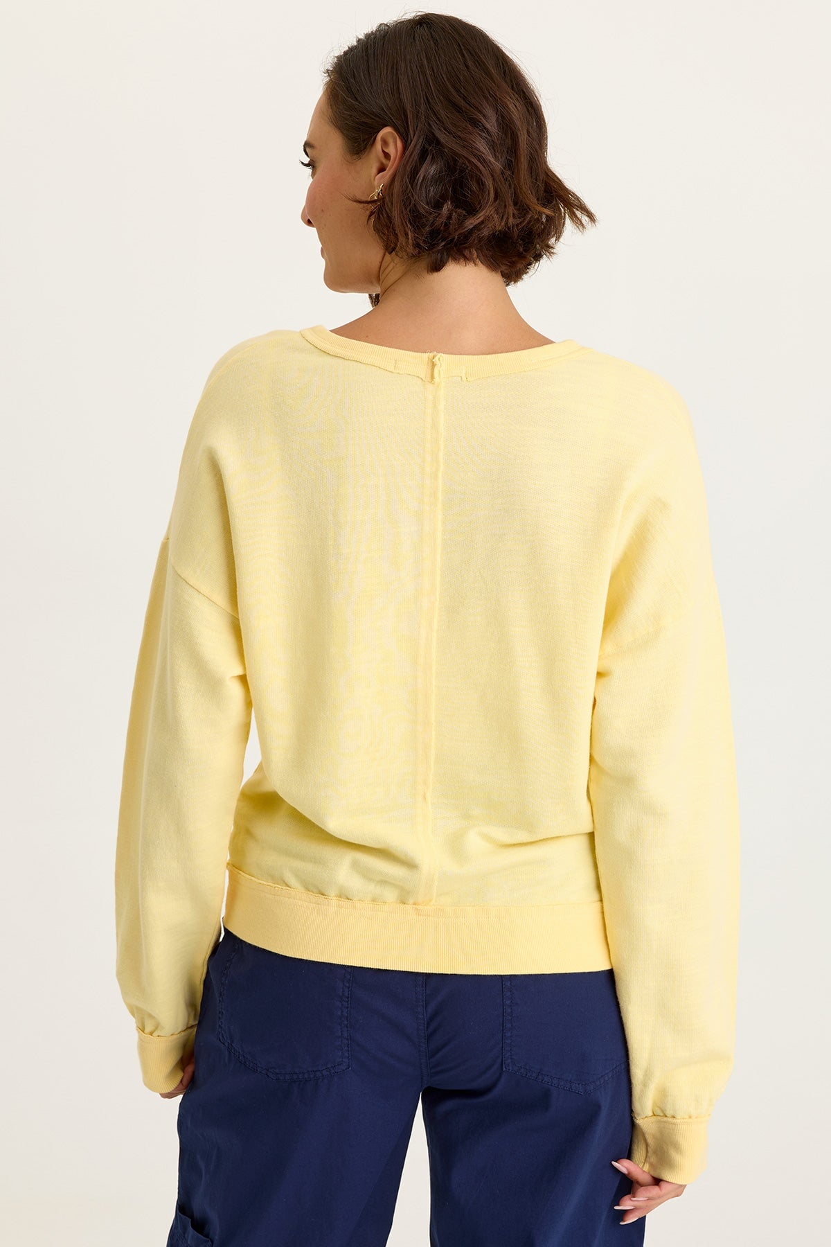 Wearables Rolin Terry V-Neck Pullover 