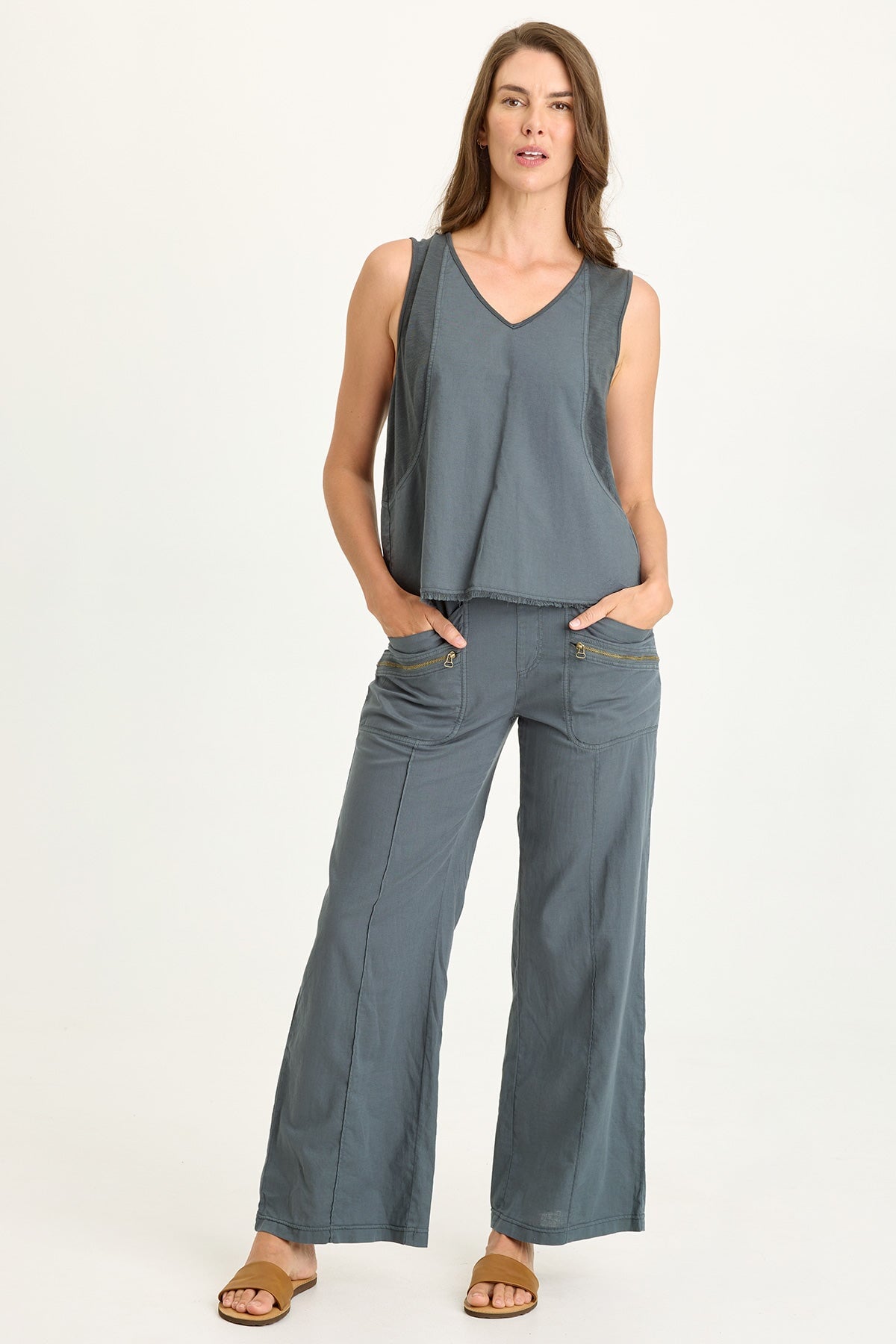 Wearables Torryn Linen Zipper Pockets Pants 