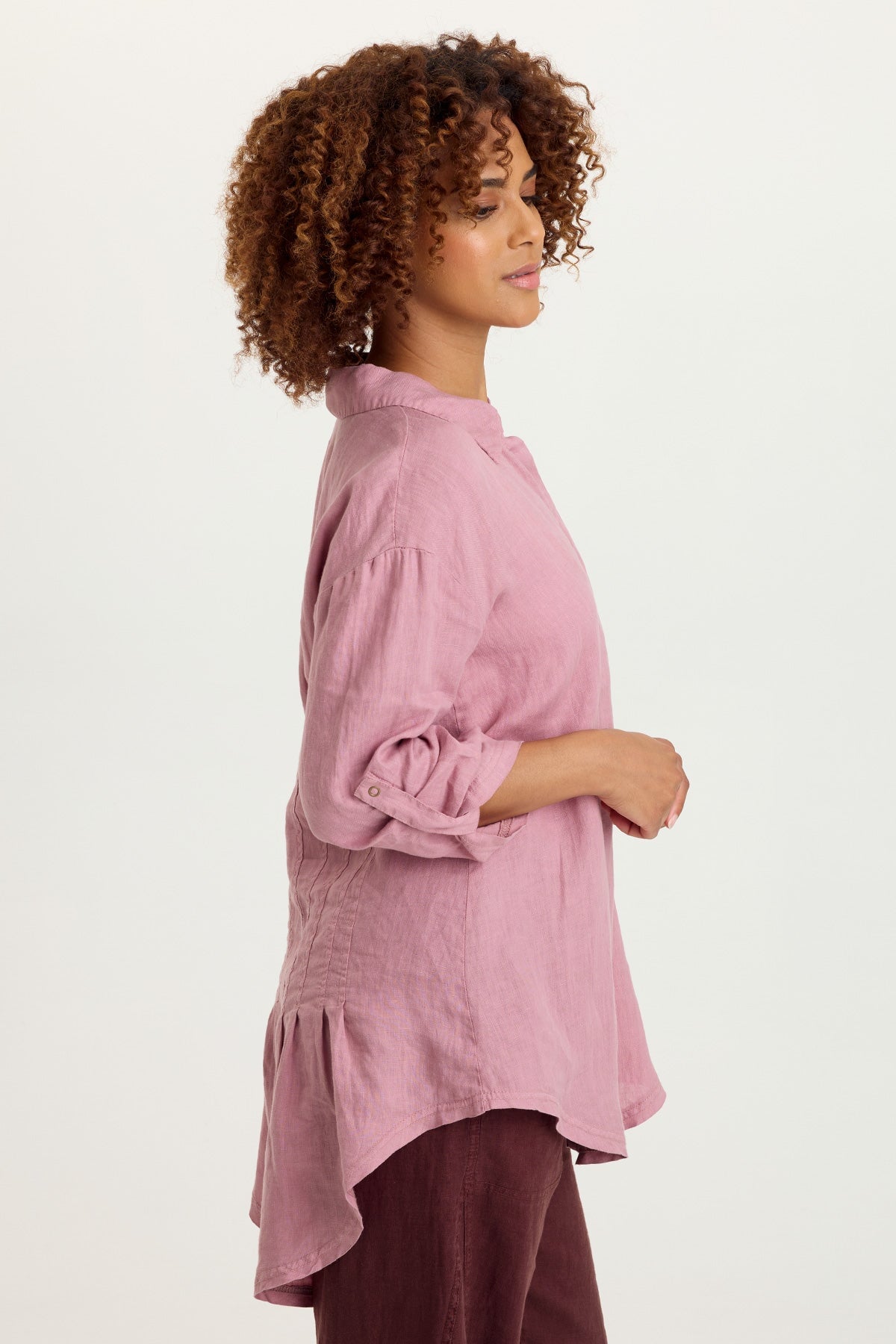 XCVI Moira Linen Hi-Lo Button-Up Top 