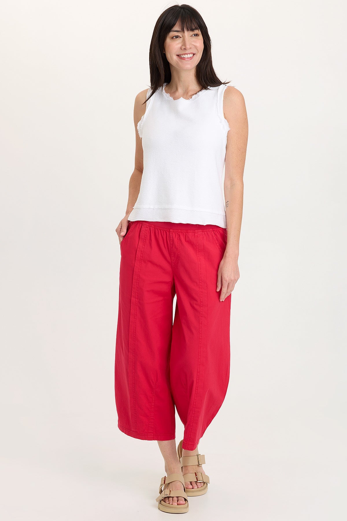 Wearables Benson Poplin Barrel Crop 