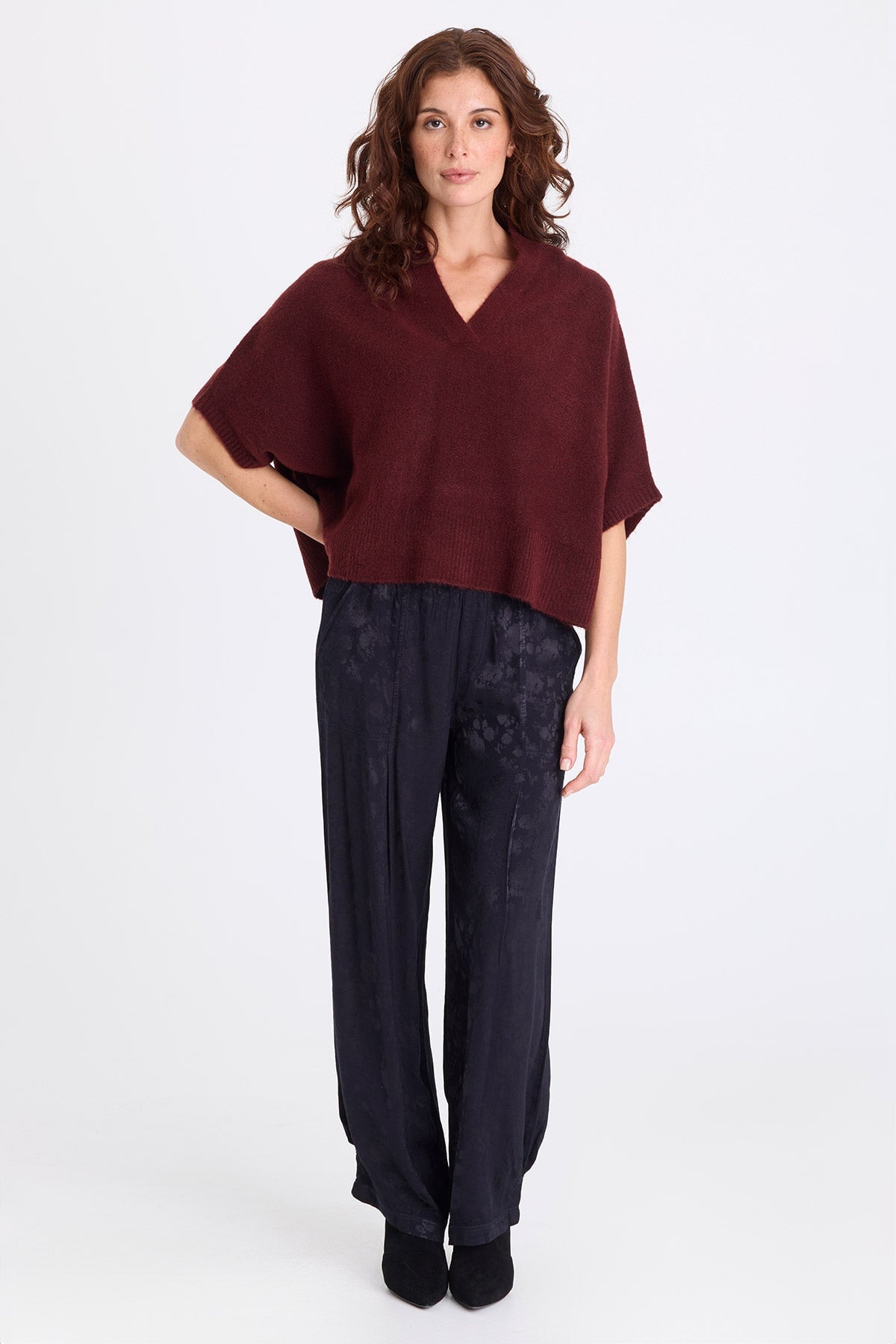 XCVI Atemu Sweater-Knit V-Neck Pullover 