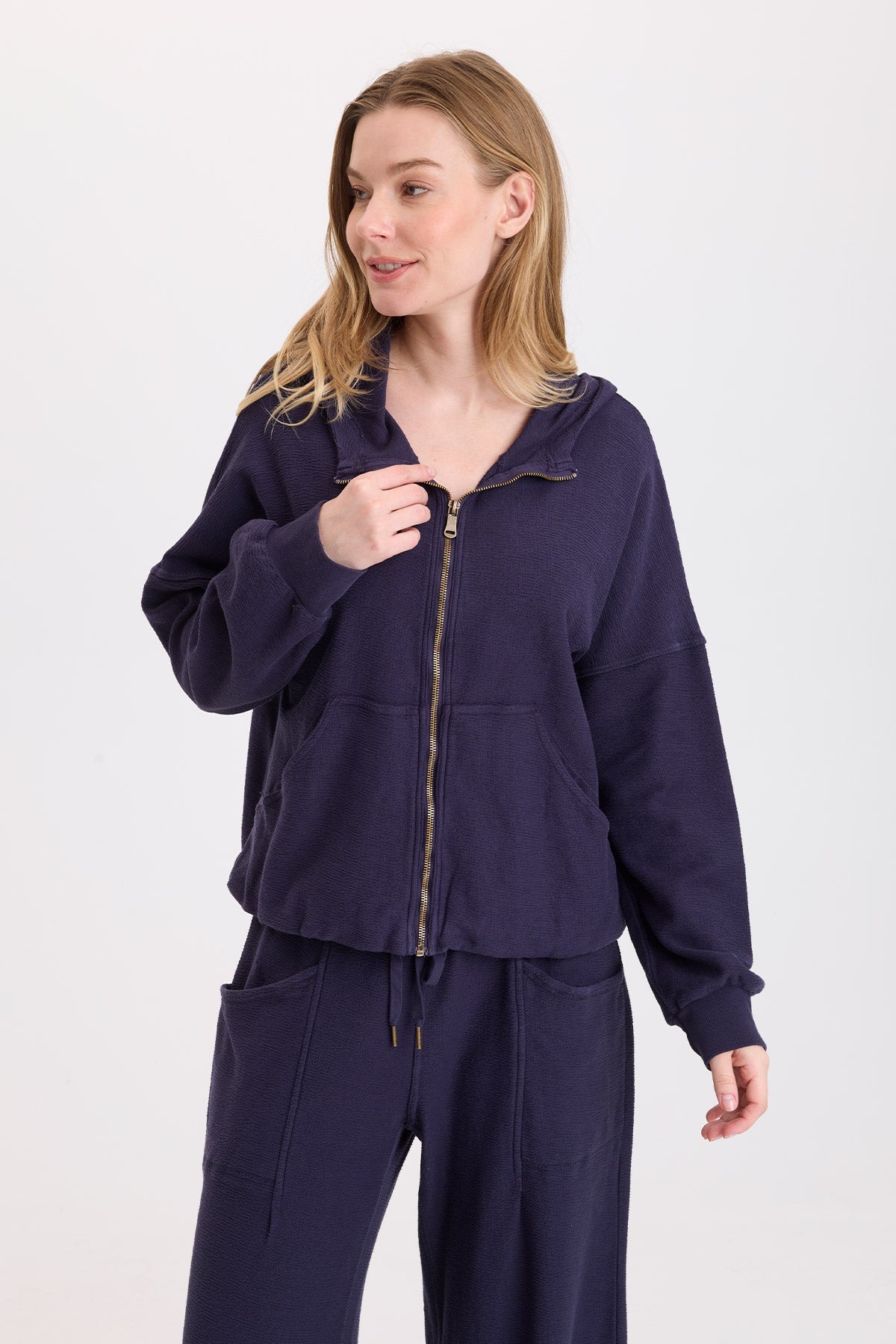Wearables Baylen Crepe-Knit Zip-Up Hoodie 