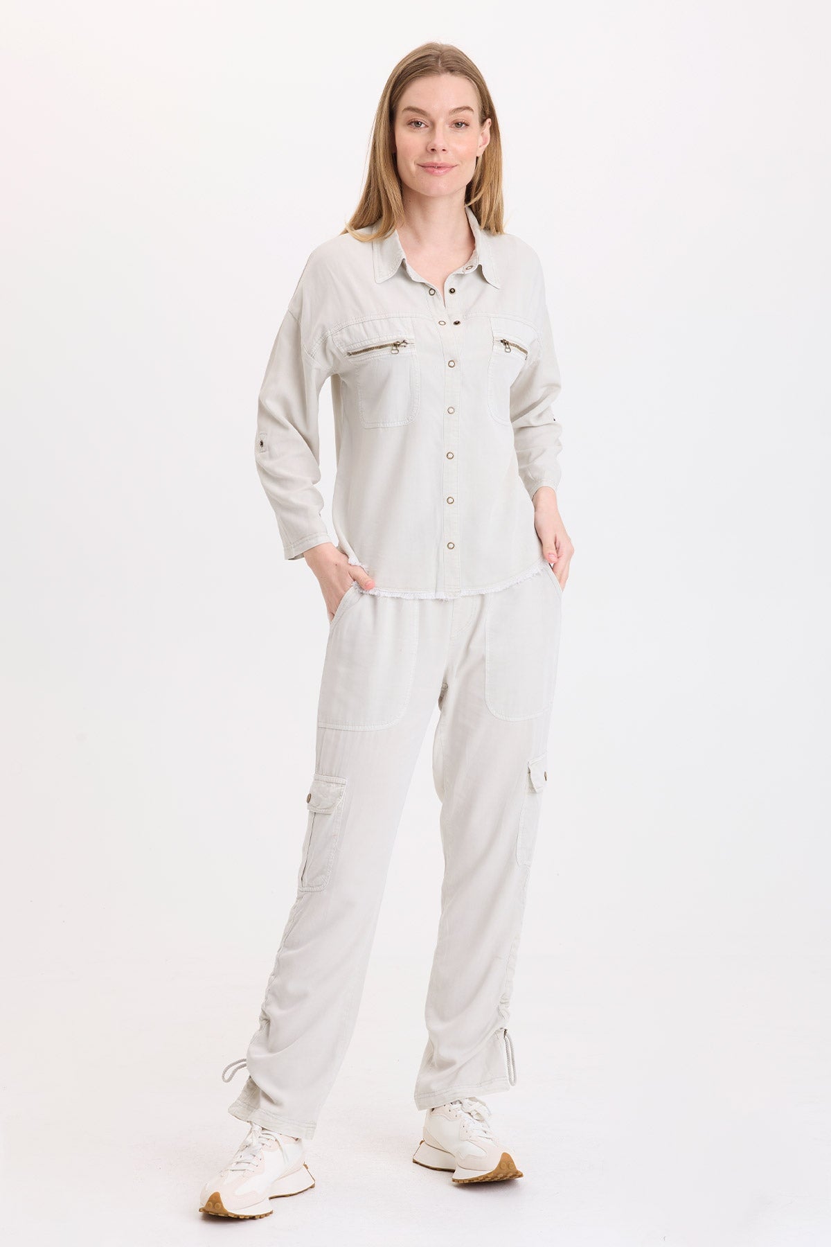 Wearables Keon Twill Cinch Leg Pant 