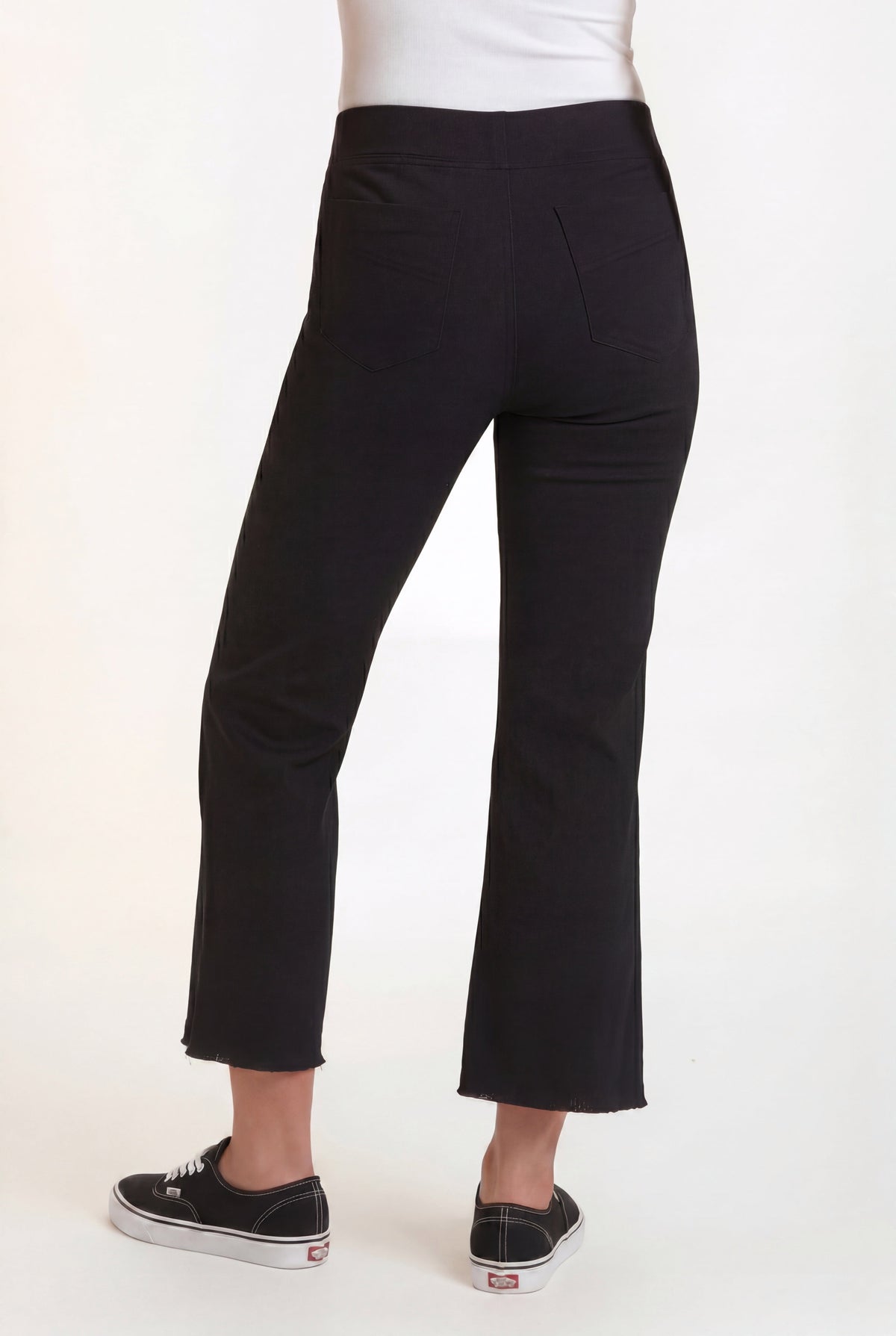 Wearables Sarla Twill Ankle Crop Pant 