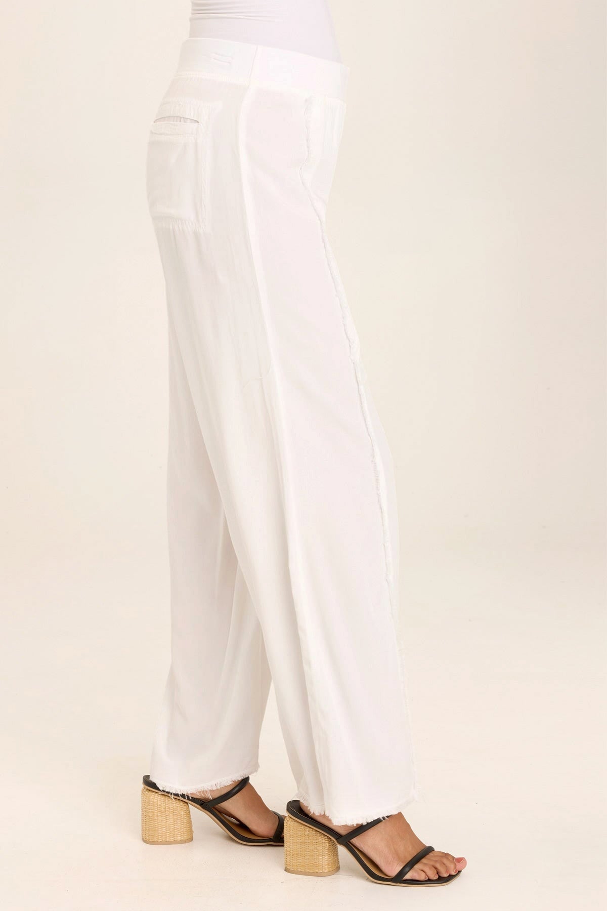 Wearables Twill Beach Trouser 
