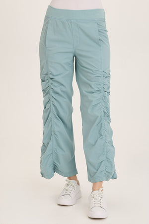 Wearables Naola Stretch Poplin Ruched Flare Gaucho Pant