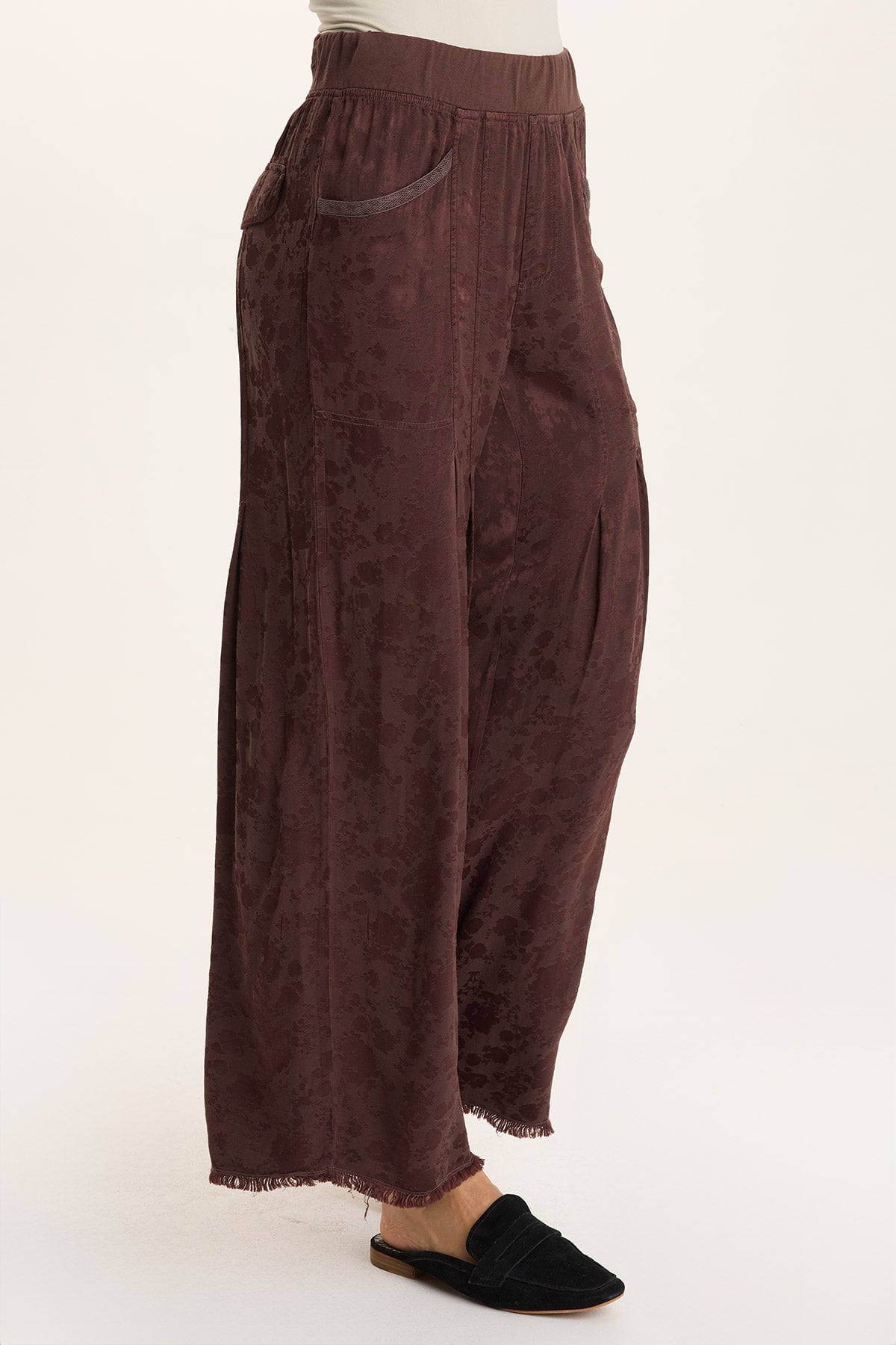 XCVI Twaina Textured Satin Pull-On Wide-Leg Pant