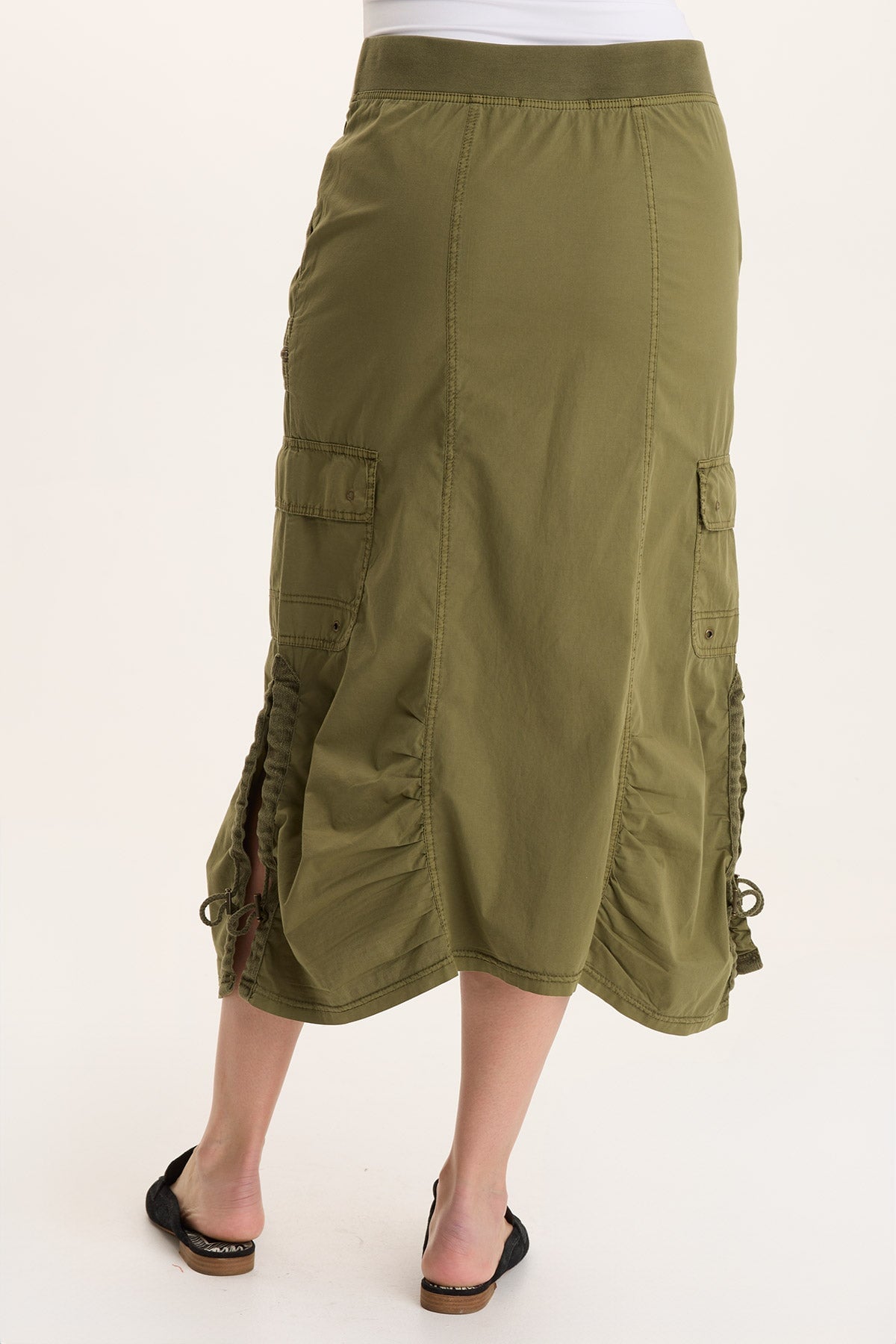 XCVI Shea Ruched Detail Cargo Midi Skirt 