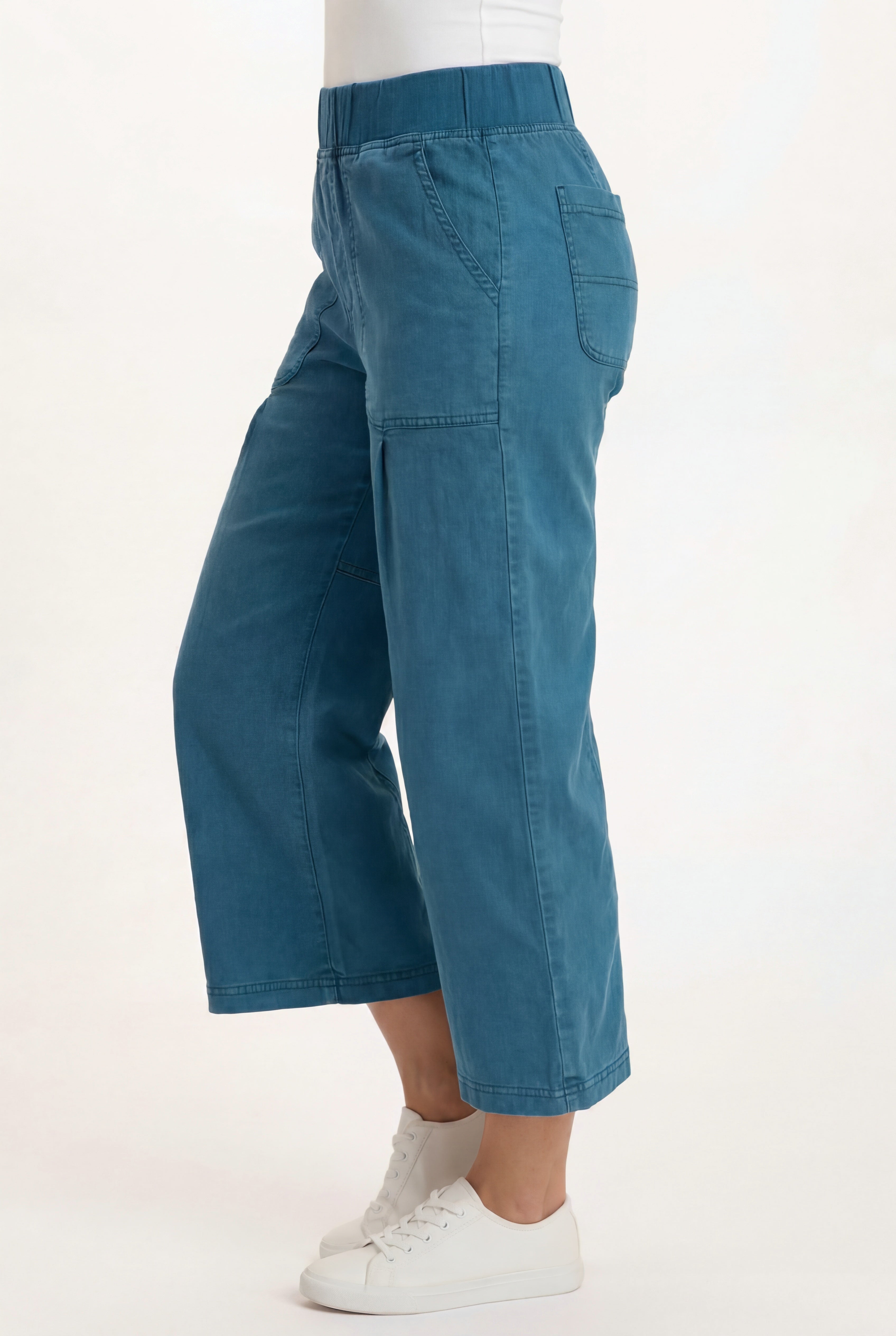 Wearables Eileen Twill Wide-Leg Crop Pant 