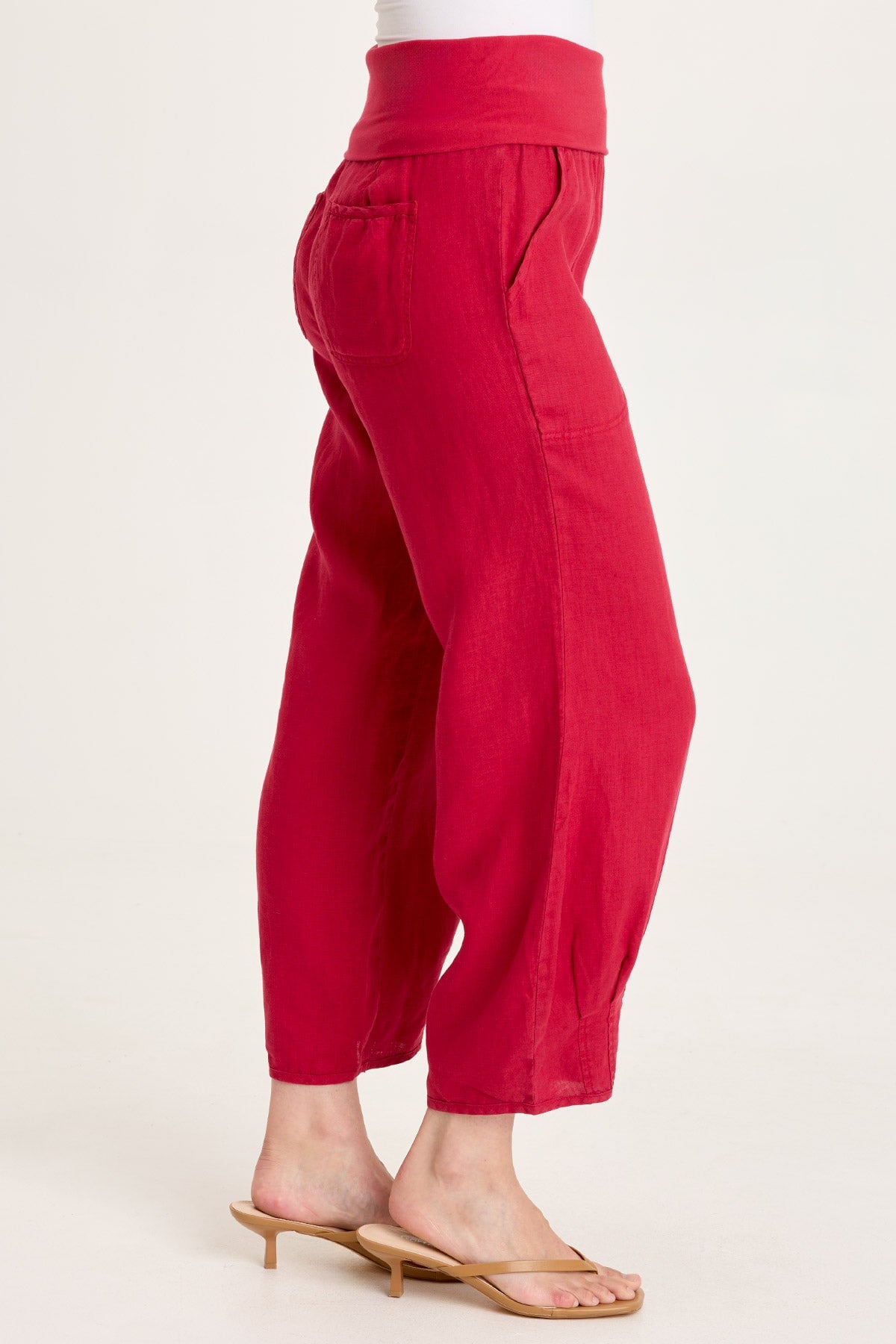 XCVI Vasco Linen Barrel Leg Crop 