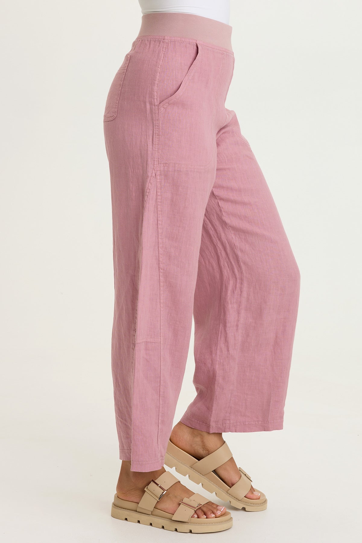XCVI Nao Linen Barrel Crop 