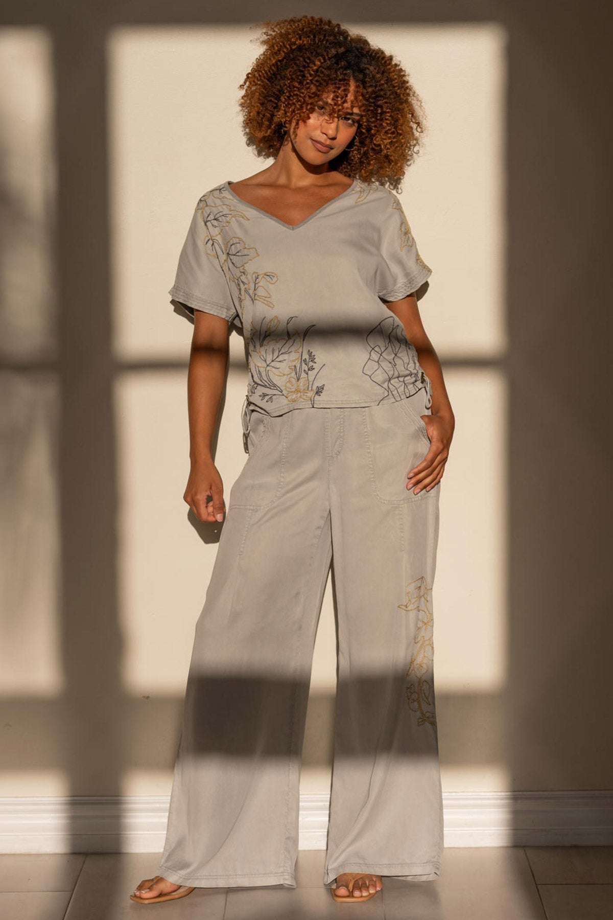 XCVI Embroidered Dacia Twill Pleated Pant 