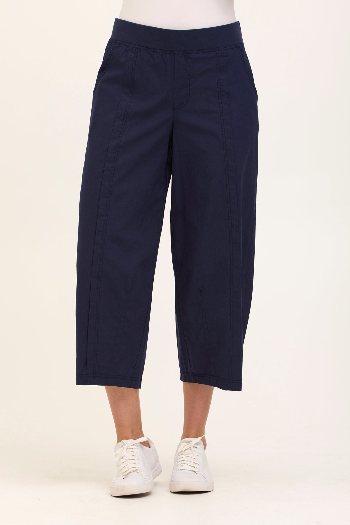 Core by XCVI Benson Poplin Barrel Crop 