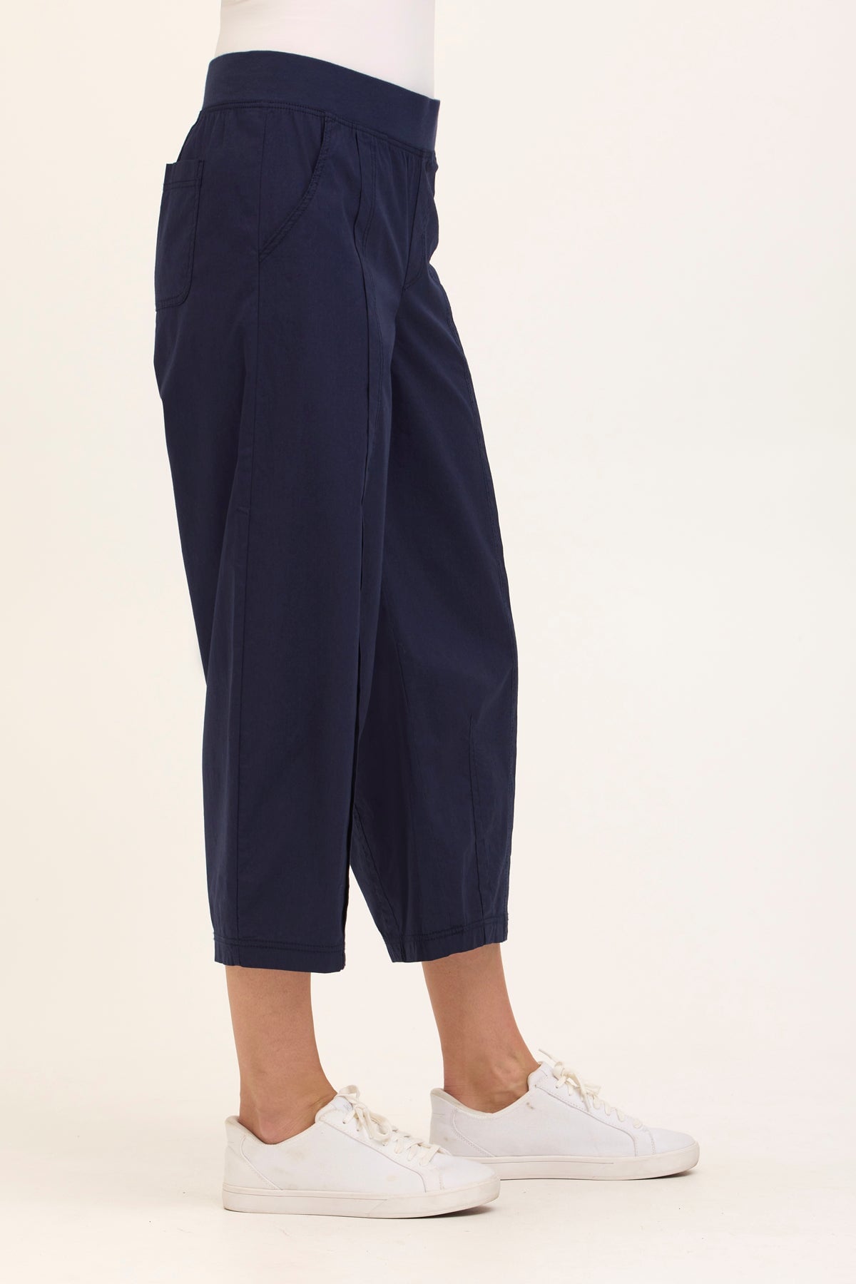 Core by XCVI Benson Poplin Barrel Crop 