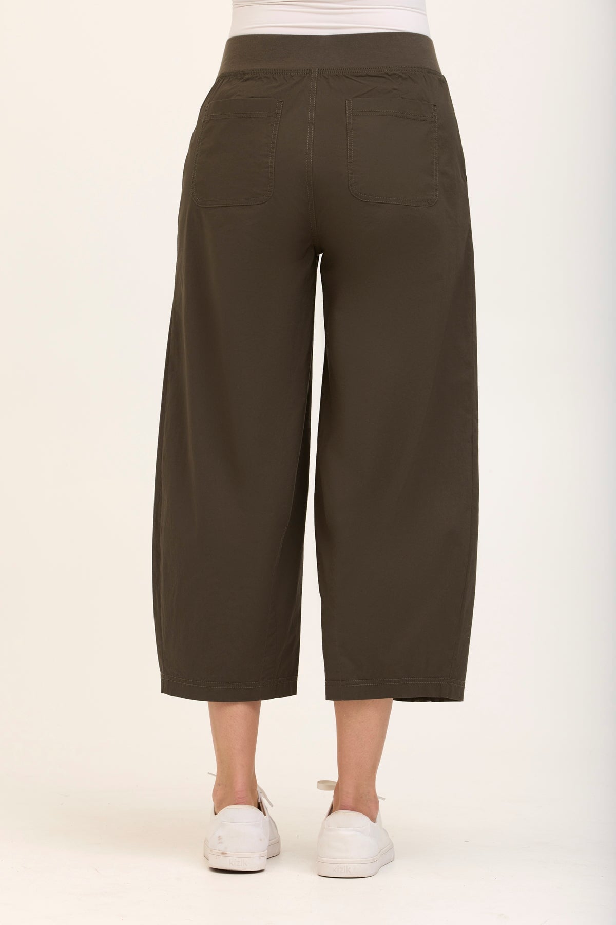 Core by XCVI Benson Poplin Barrel Crop 