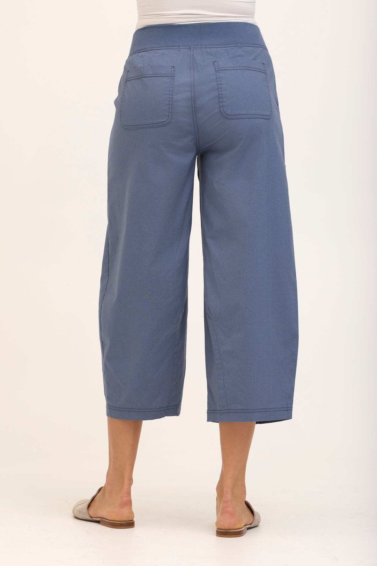 Core by XCVI Benson Poplin Barrel Crop 