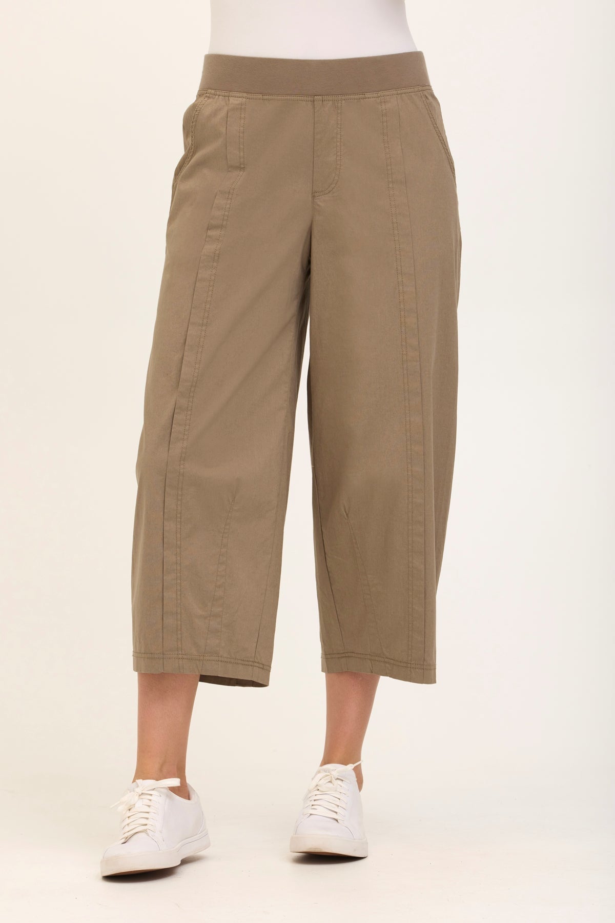Core by XCVI Benson Poplin Barrel Crop 