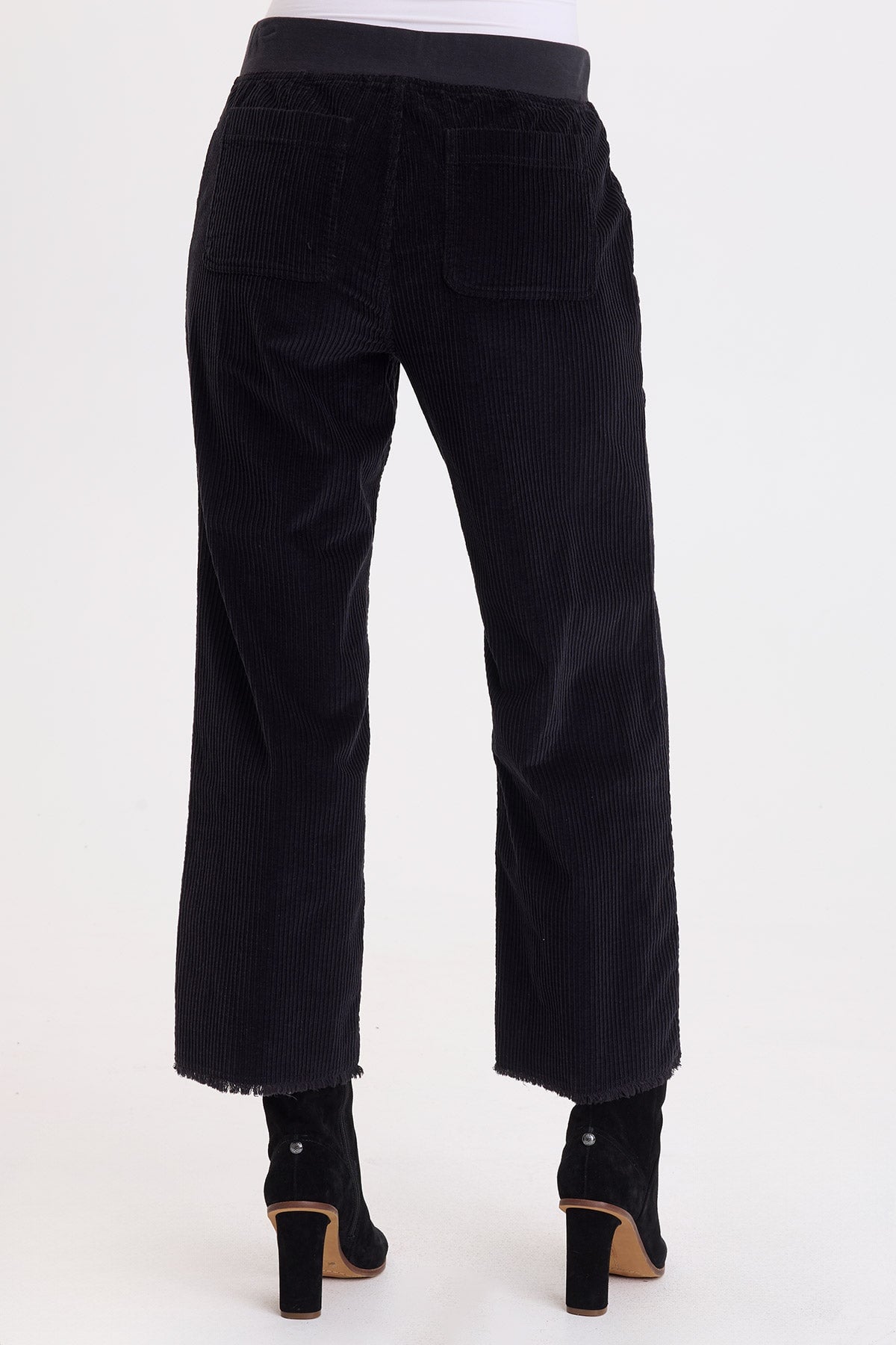 Wearables Arion Corduroy Classic Pant 