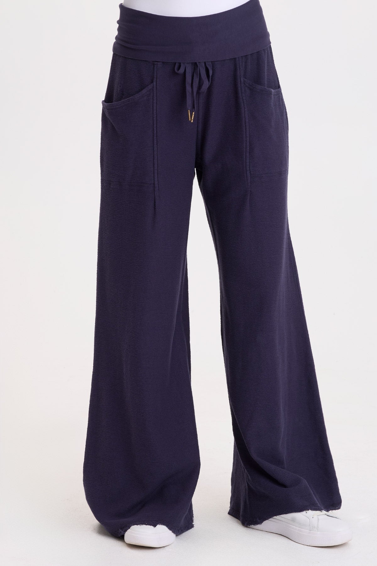 Wearables Darby Crepe-Knit Wide Leg Pant 