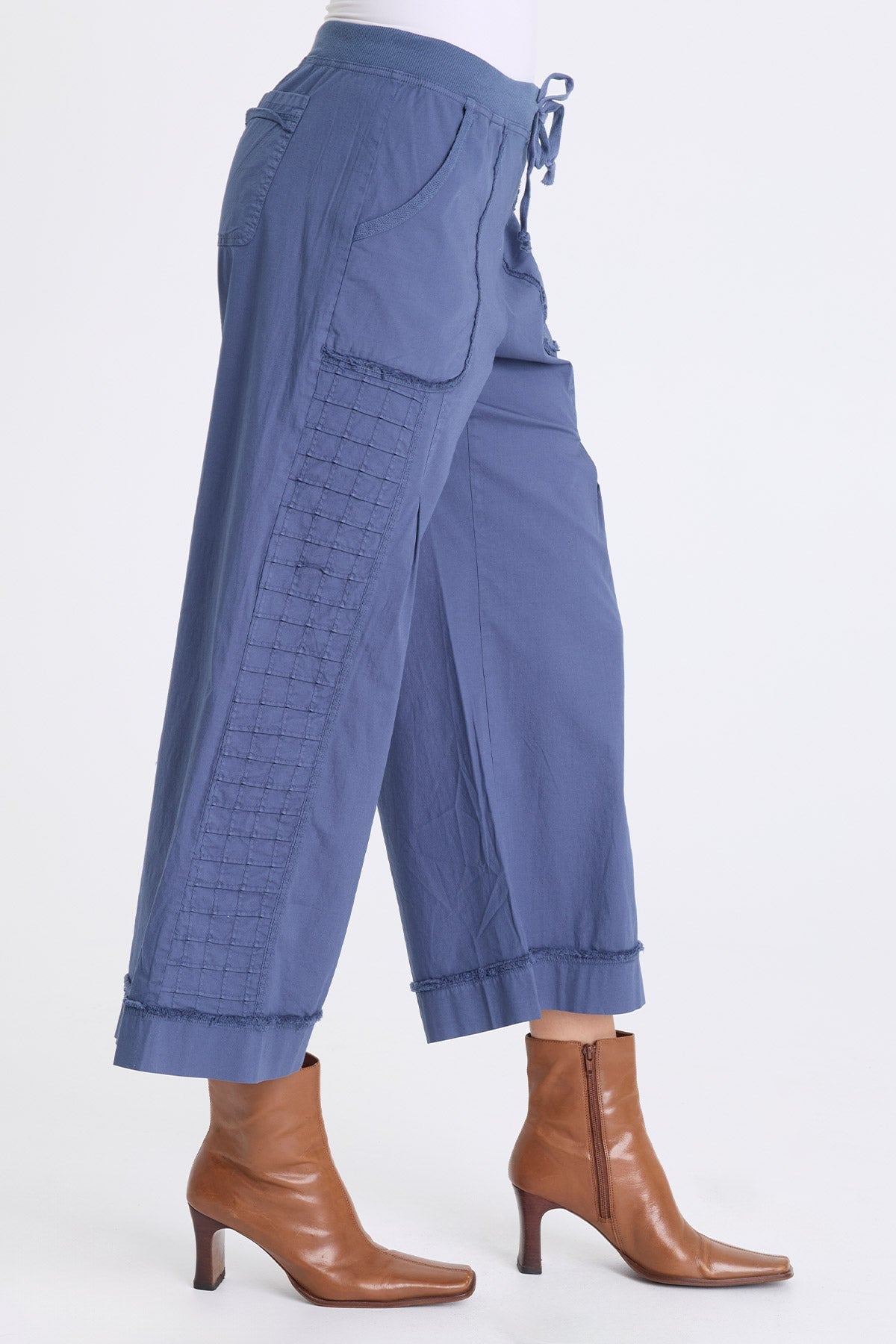 XCVI Nicolene Poplin Grid Pintuck Crop 