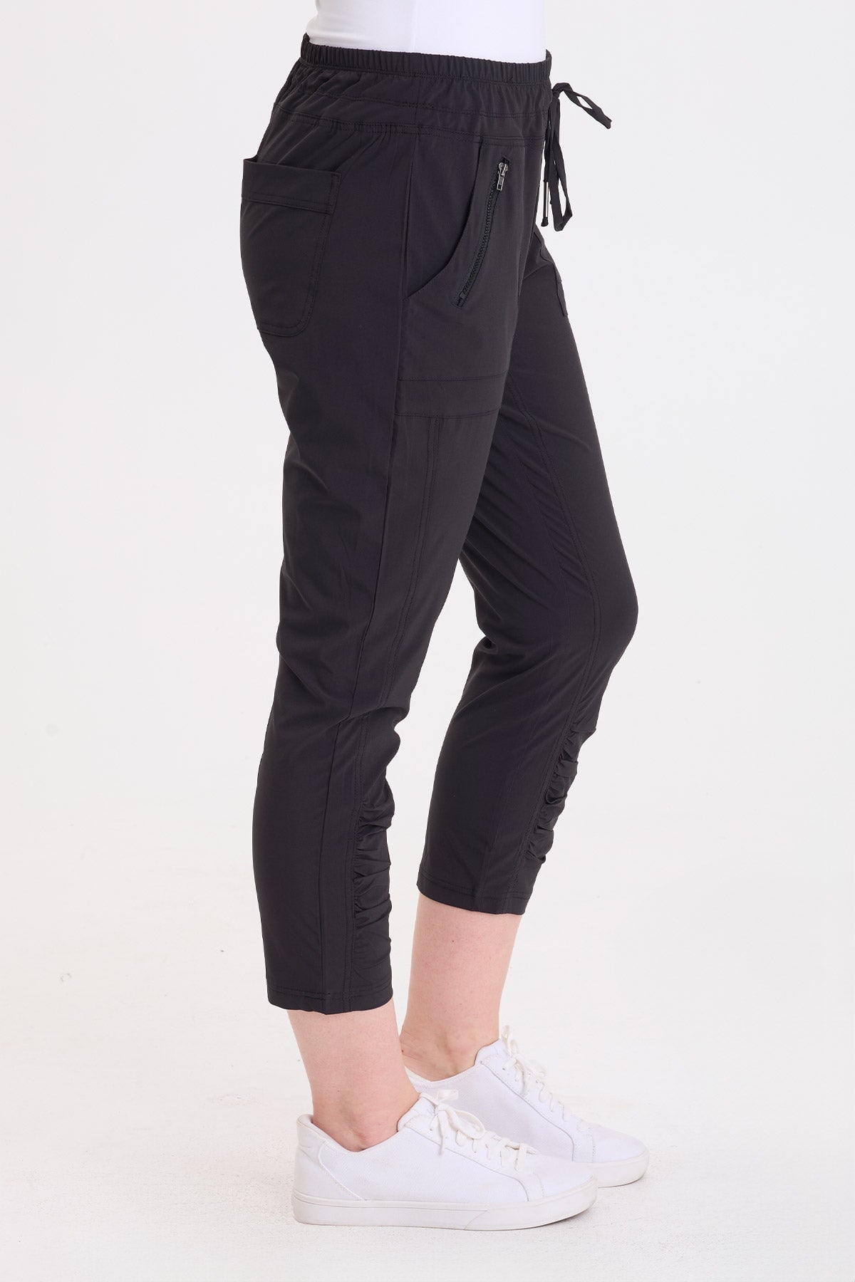 Wearables Rhodes Active Ruched Legging 