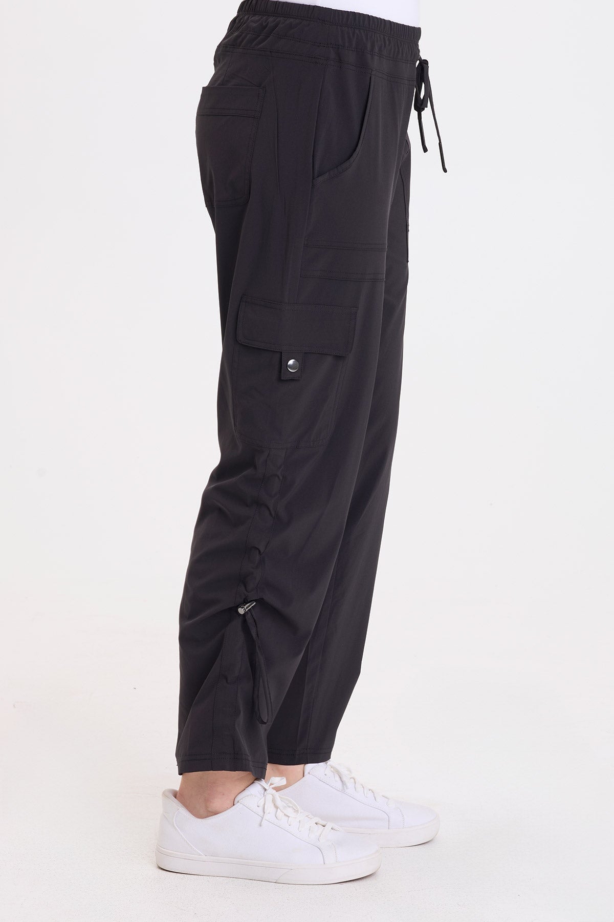 Wearables Bader Active Cargo Pant 