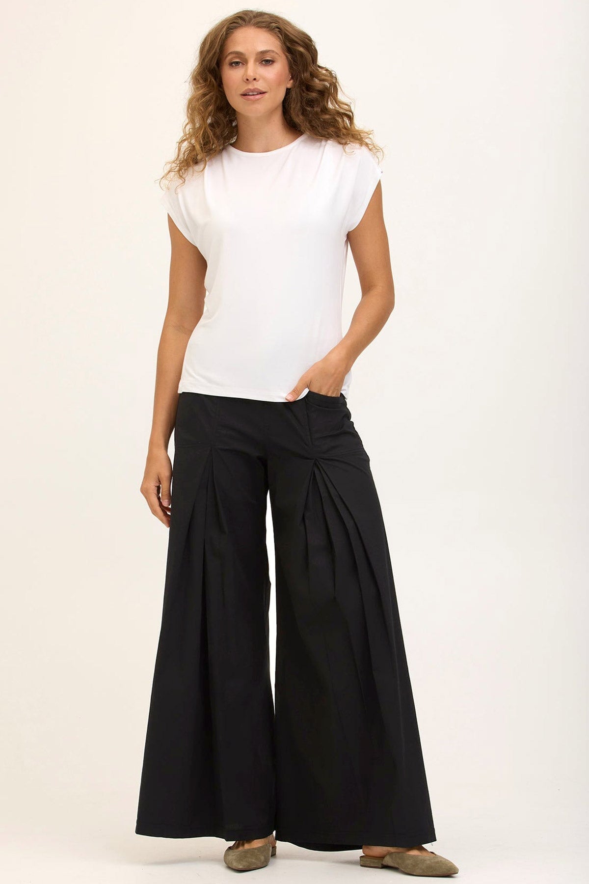 Wearables Core Zorba Stretch Poplin Box-Pleat Wide-Leg Pant