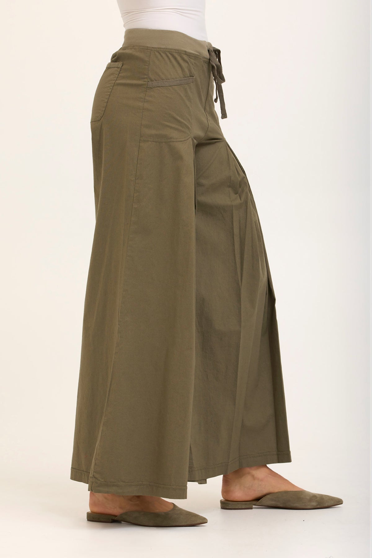 Wearables Core Zorba Stretch Poplin Box-Pleat Wide-Leg Pant