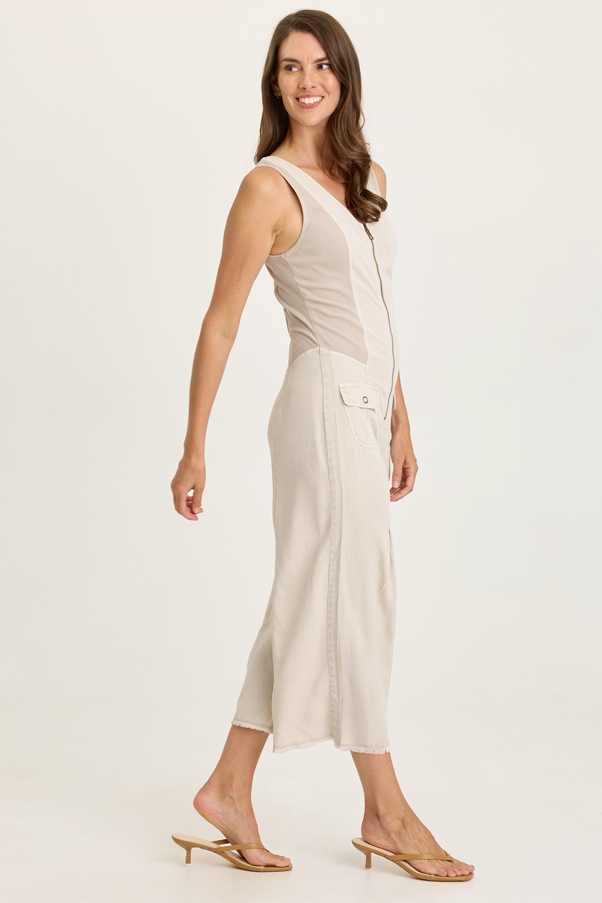 Wearables Linette Twill Zip-Up V-Neck Jumpsuit 