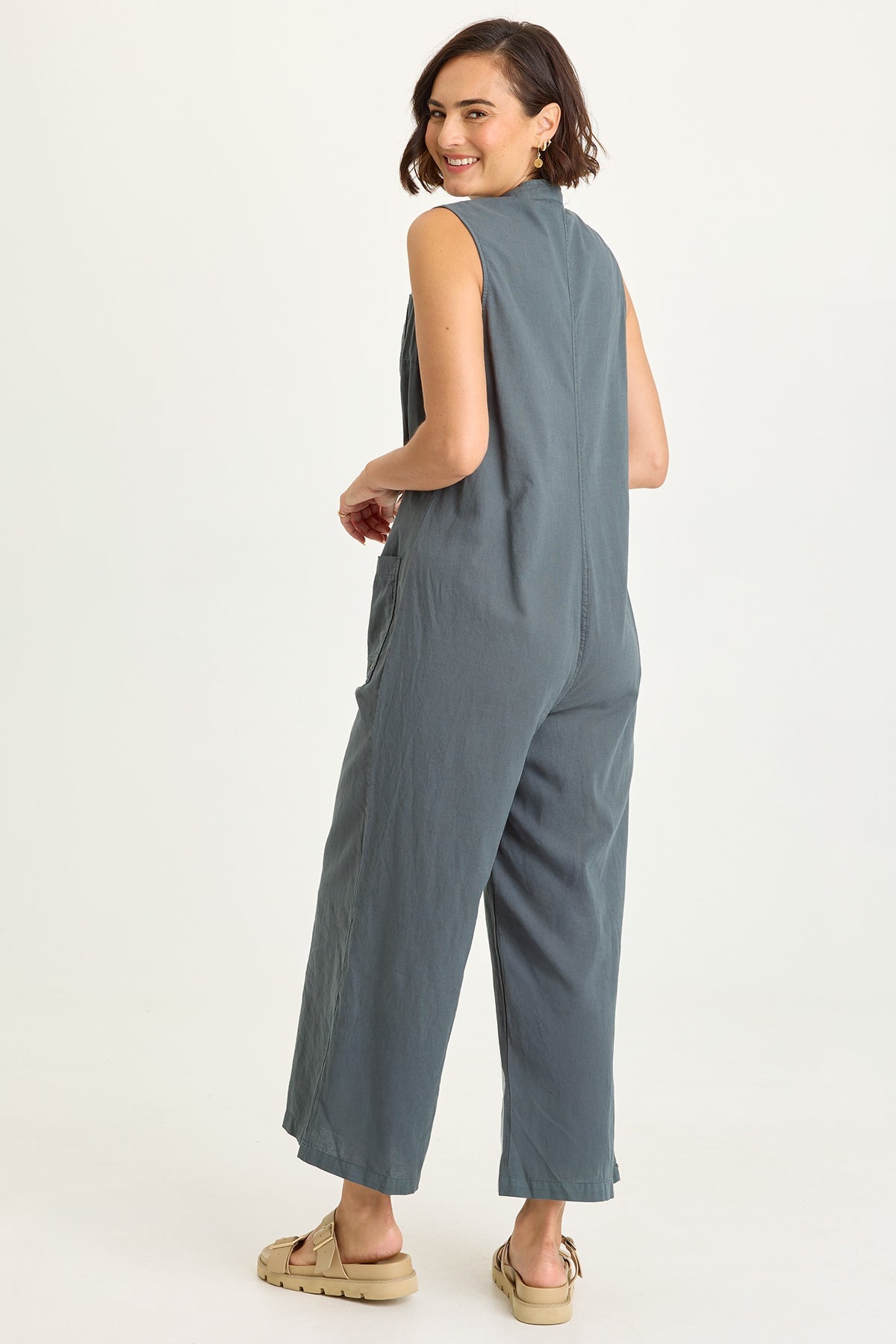 Wearables Tawnie Linen Button-Up Jumpsuit 