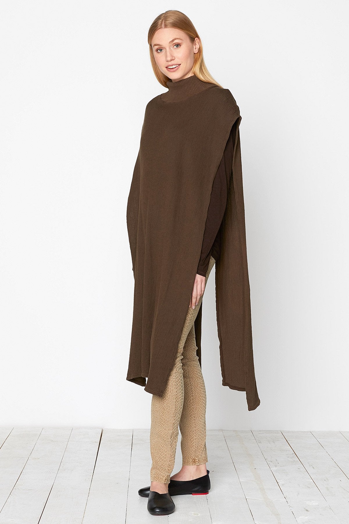 Xcvi Edwina Cover-up In Brown