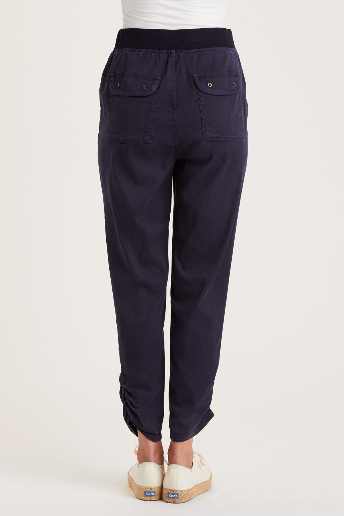 XCVI Leanne Pant 